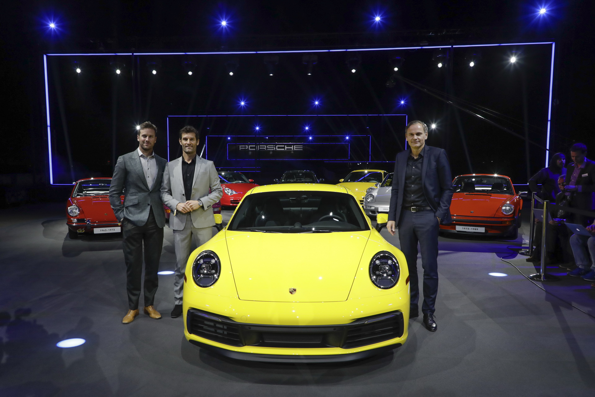 2020-Porsche-911-31 2020 Porsche 911: Take A Detailed Video Tour Around The All-New 992