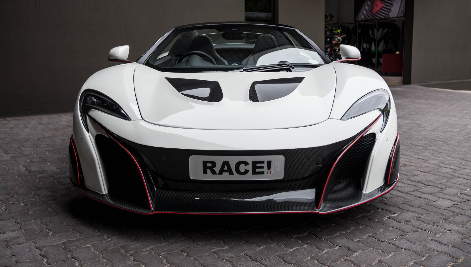 mclaren 650s spider race south africa tuning 12 Tuned McLaren 650S Spider Sports New Alloys, Extra Carbon Fiber Parts
