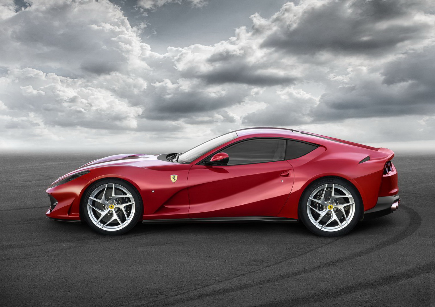ferrari 812 superfast 2 Ferrari Thriving, Posts Increased Third-Quarter Sales And Profits