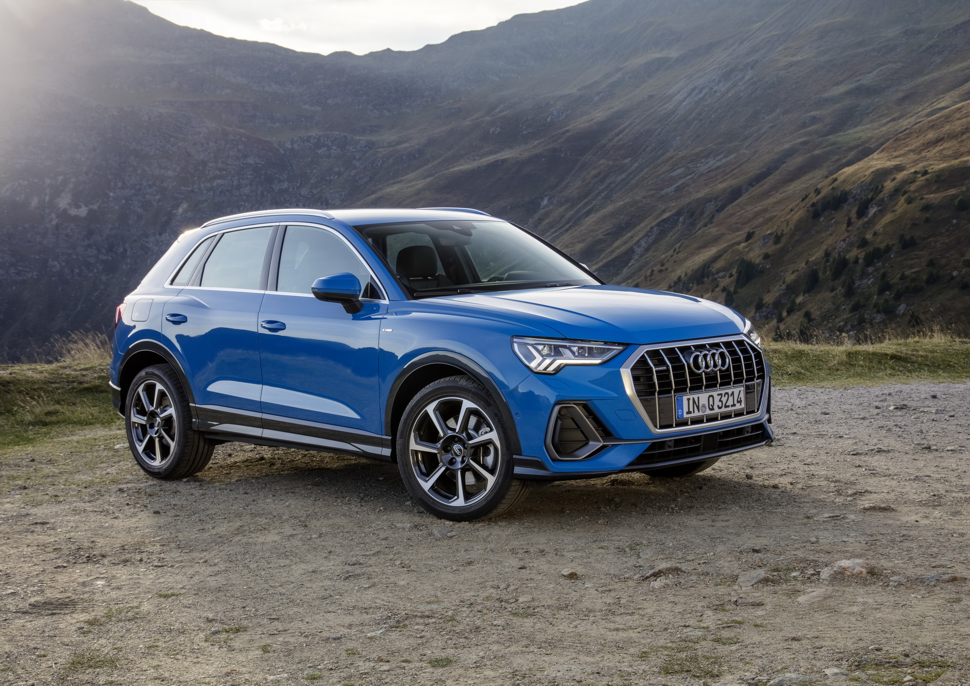 2019-Audi-Q3-141 Audi Adds Four New Powertrain Options To Euro-Spec 2019 Q3 Lineup