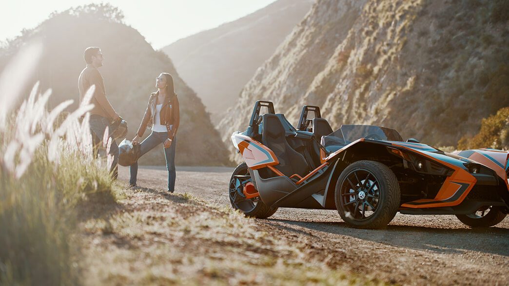 2019 polaris slingshot la show 17 2019 Polaris Slingshot Entertains Visitors At AutoMobility LA