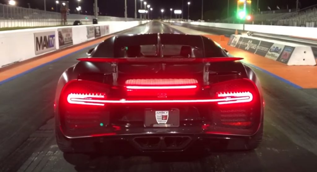  Watch A Bugatti Chiron Rocket Down The Quarter Mile In Under 10 Seconds
