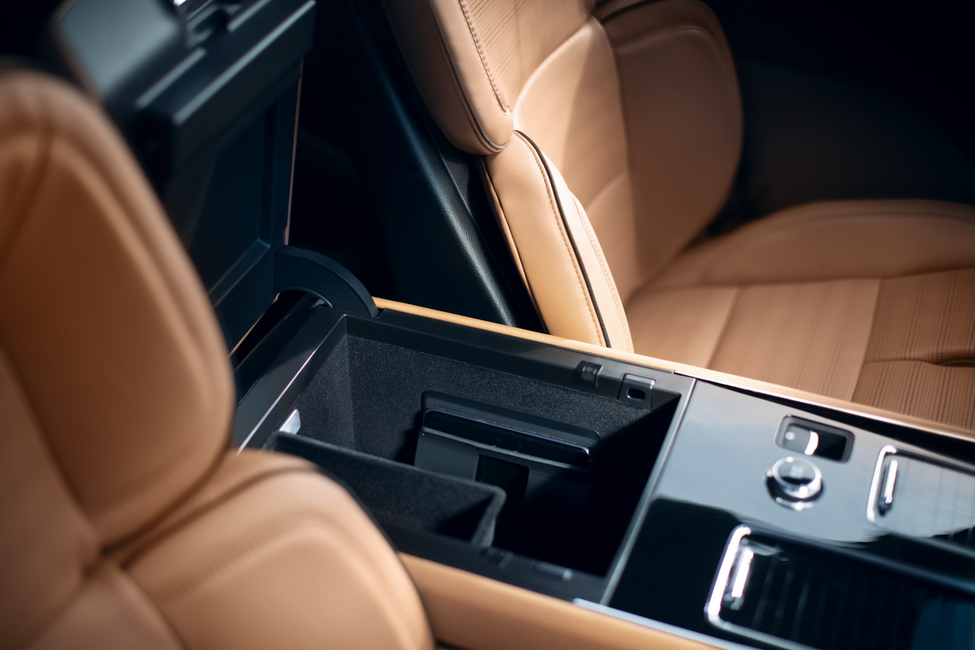 2020 Lincoln Aviator 15 2020 Lincoln Aviator Flies Into Audi Q7 And Volvo XC90 Territory