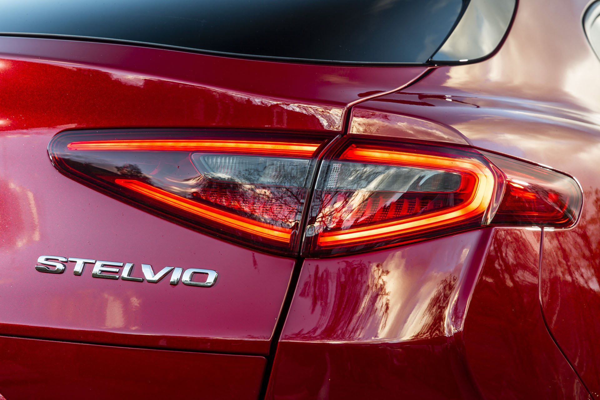 2019-alfa-romeo-stelvio-quadrifoglio-119 Start Your Morning Off Right With 125 Photos Of The Alfa Romeo Stelvio Quadrifoglio