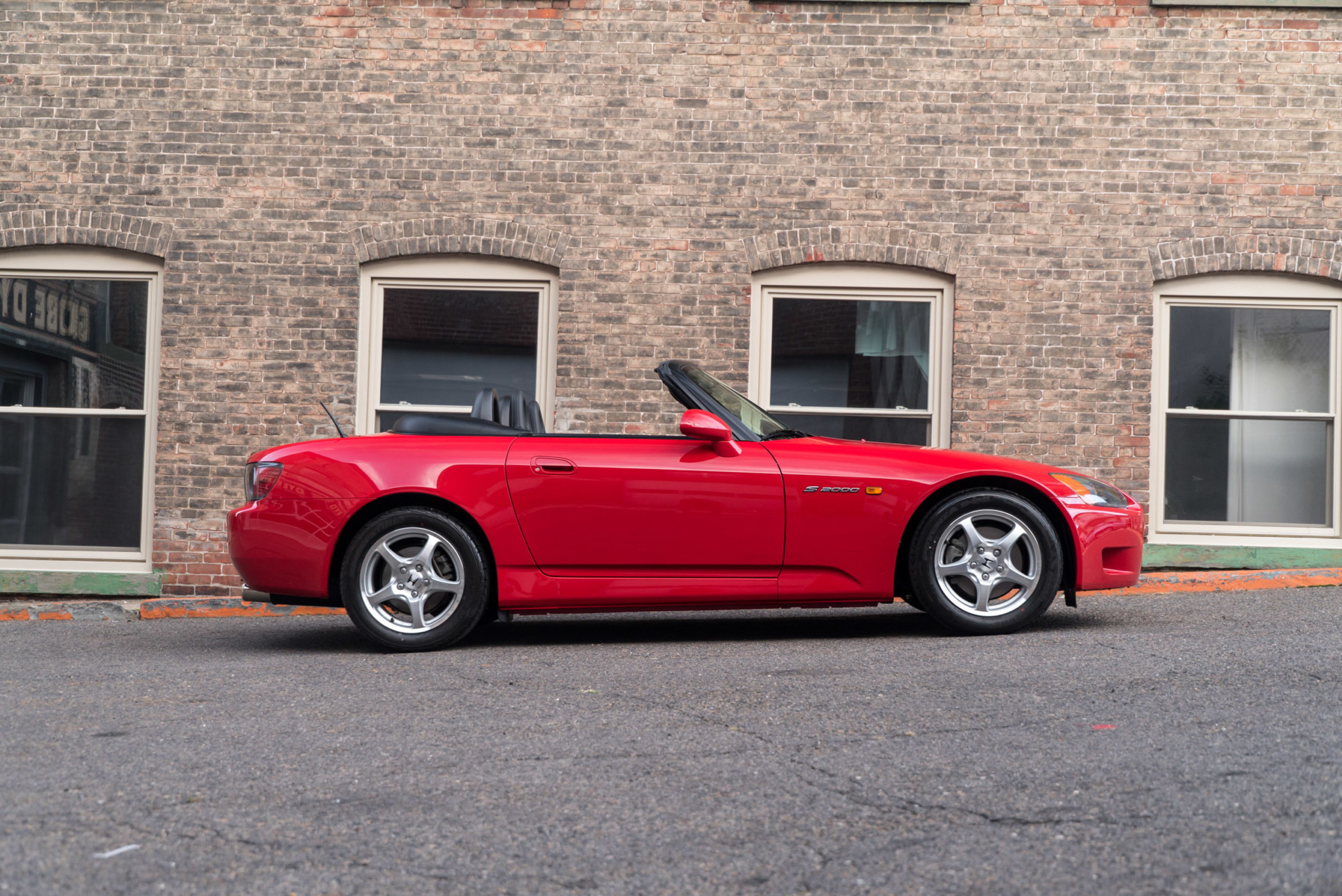 Honda-S2000-Sold-6 Honda S2000 Prices Are Climbing, This 1,000 Mile Example Was Bought For $48,000