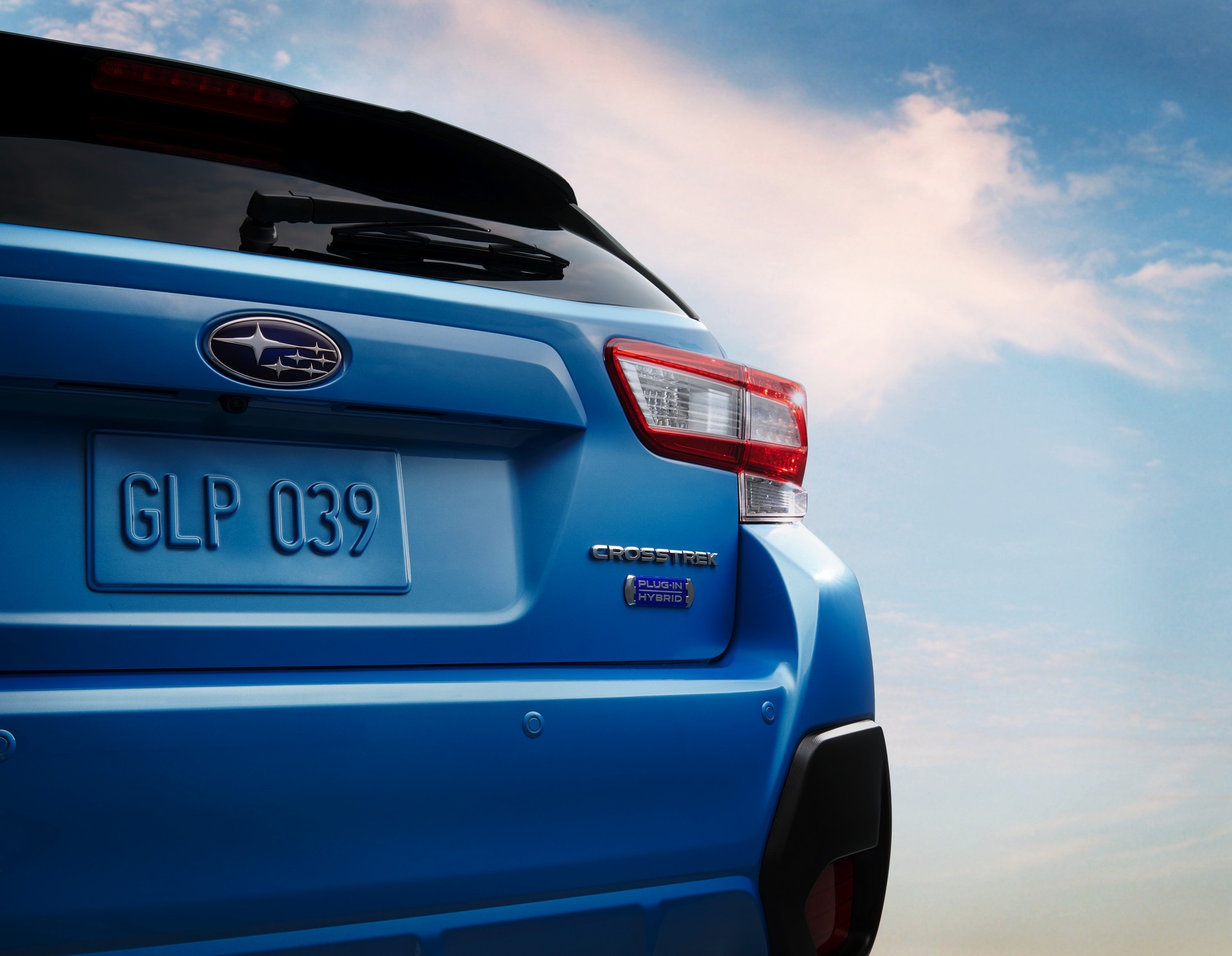 2019 Subaru Crosstrek Hybrid-13 2019 Subaru Crosstrek Hybrid Debuts With PHEV Powertrain, 17 Mile Electric Range