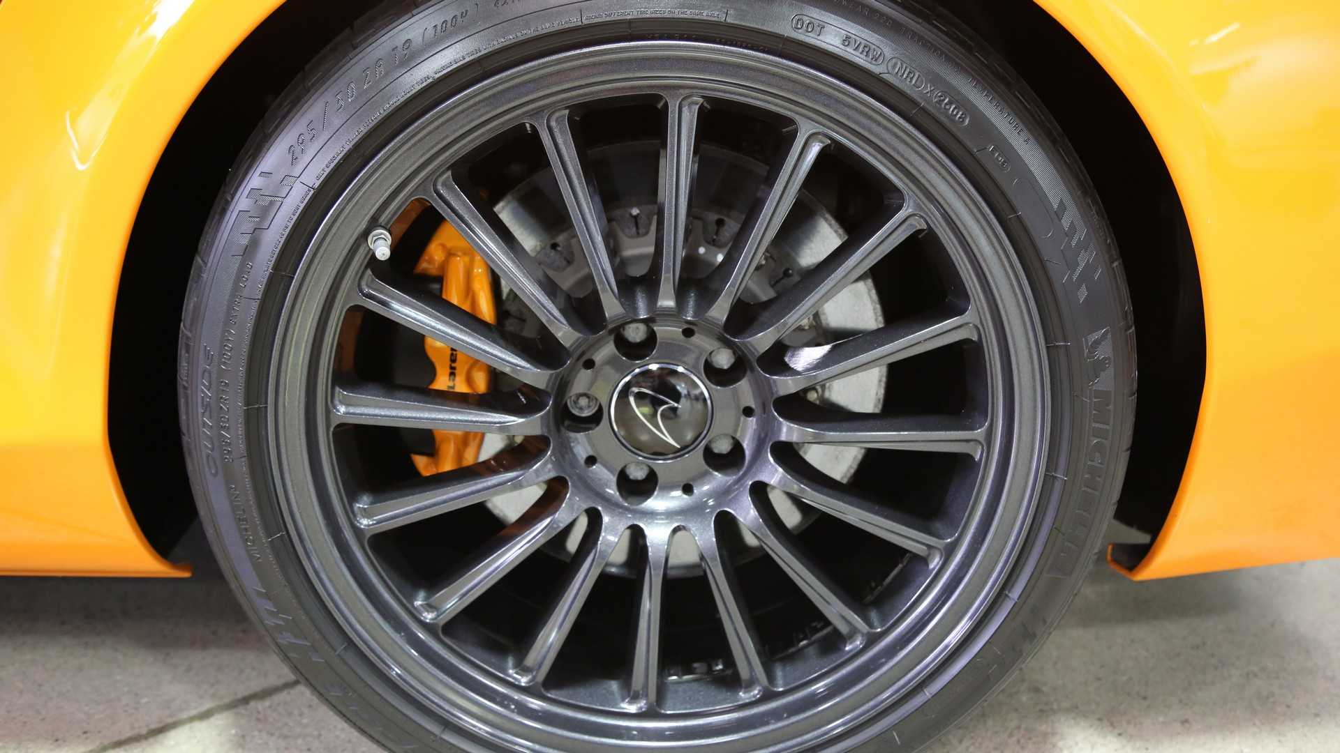 Mercedes-Benz-SLR-McLaren-Edition-18 Unique Mercedes SLR 722S Roadster McLaren Edition Goes For $1 Million