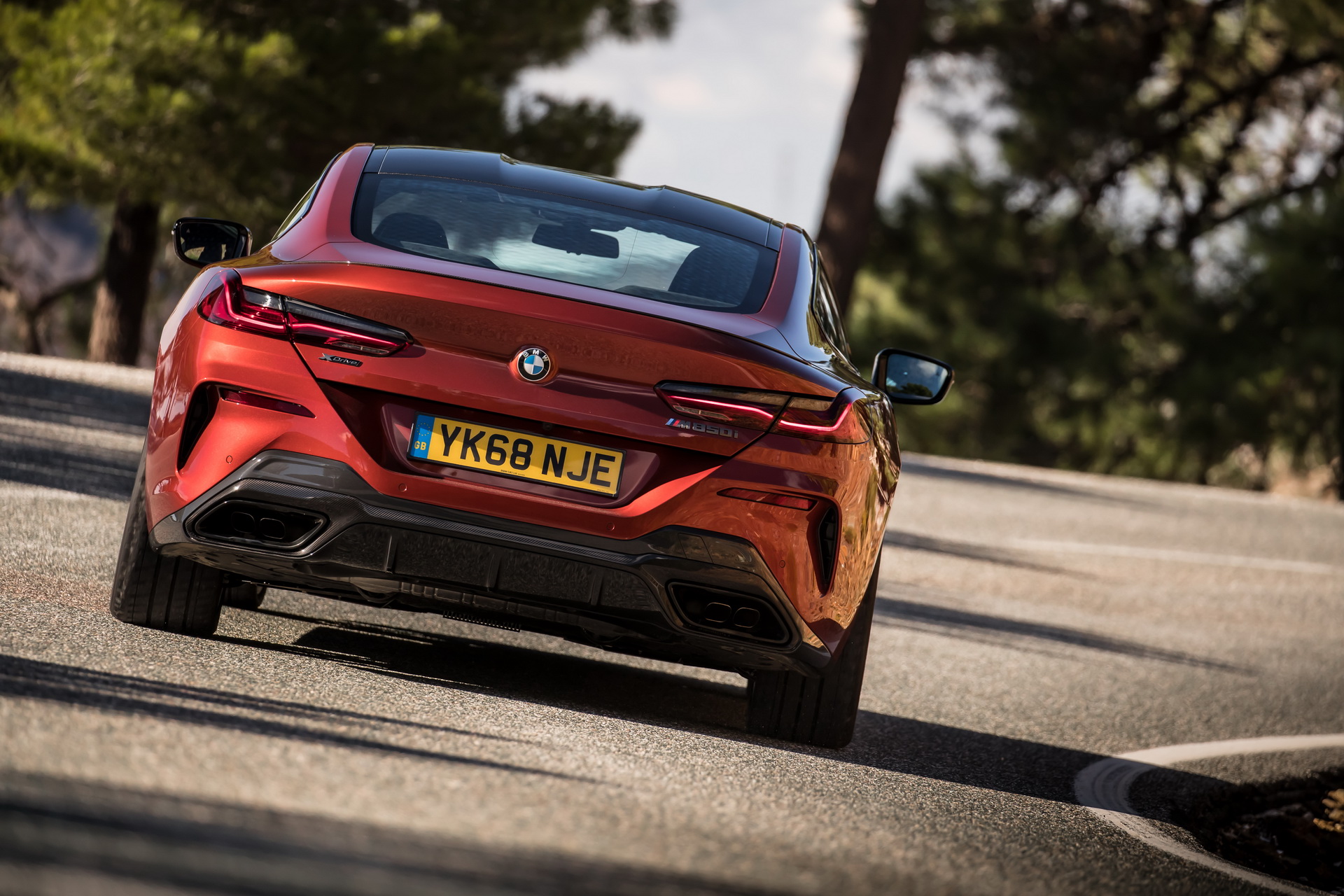 2019-BMW-8-Series-UK-03 2019 BMW 8-Series Coupe Lands In The UK Priced From £76,270