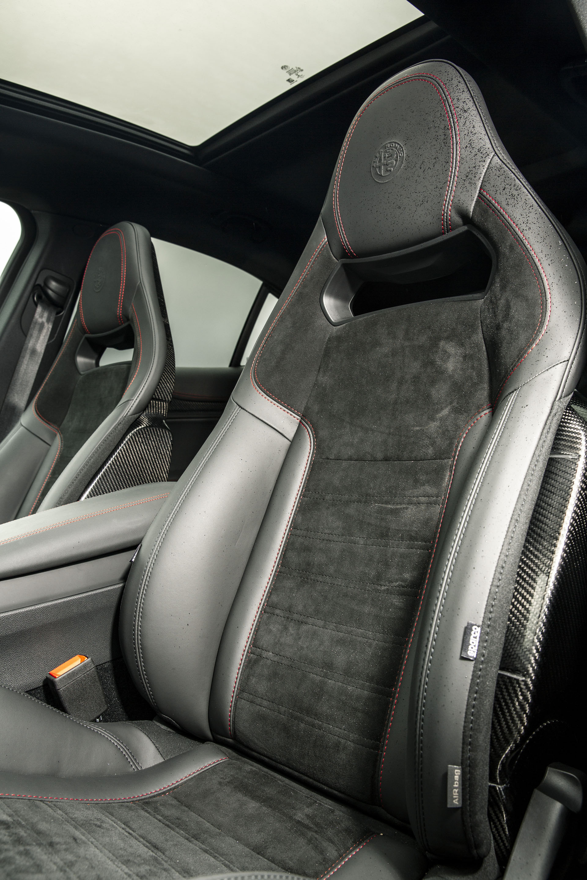 2019-alfa-romeo-stelvio-quadrifoglio-67 Start Your Morning Off Right With 125 Photos Of The Alfa Romeo Stelvio Quadrifoglio