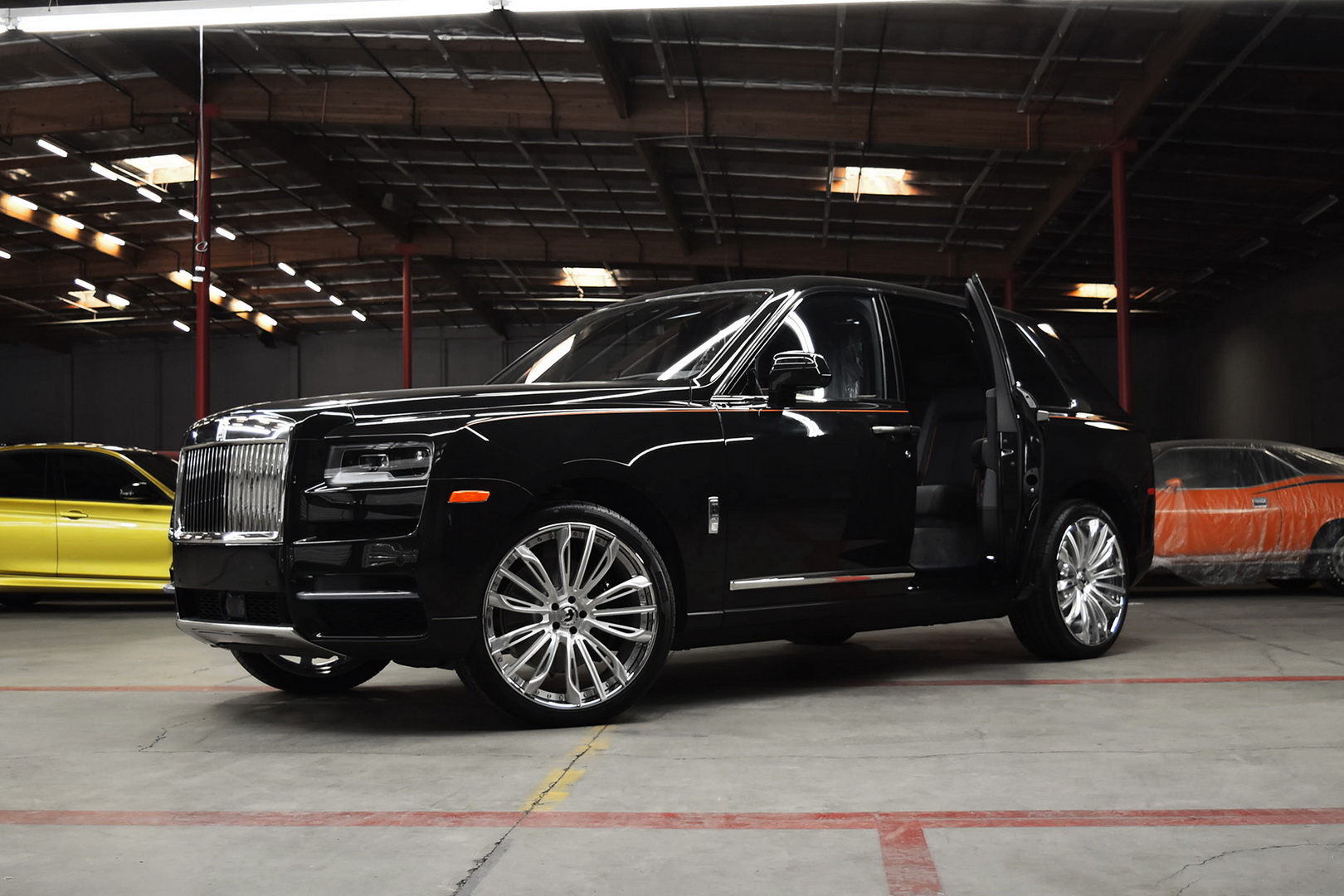 rolls-royce cullinan forgiato wheels 4 Rolls-Royce Cullinan Is Prime Real Estate For Alloy Wheel Makers