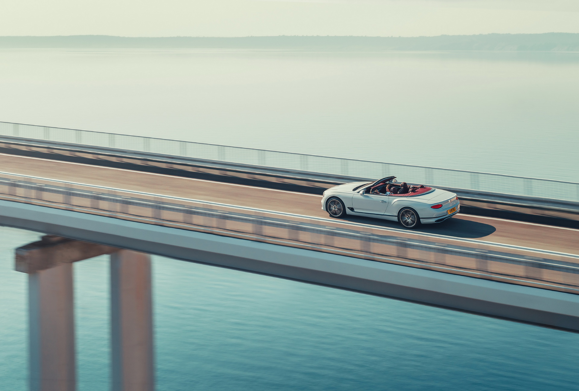 Bentley_Continental_GT_Convertible_13 New Bentley Continental GT Convertible Is A No-Compromise Continent Crusher