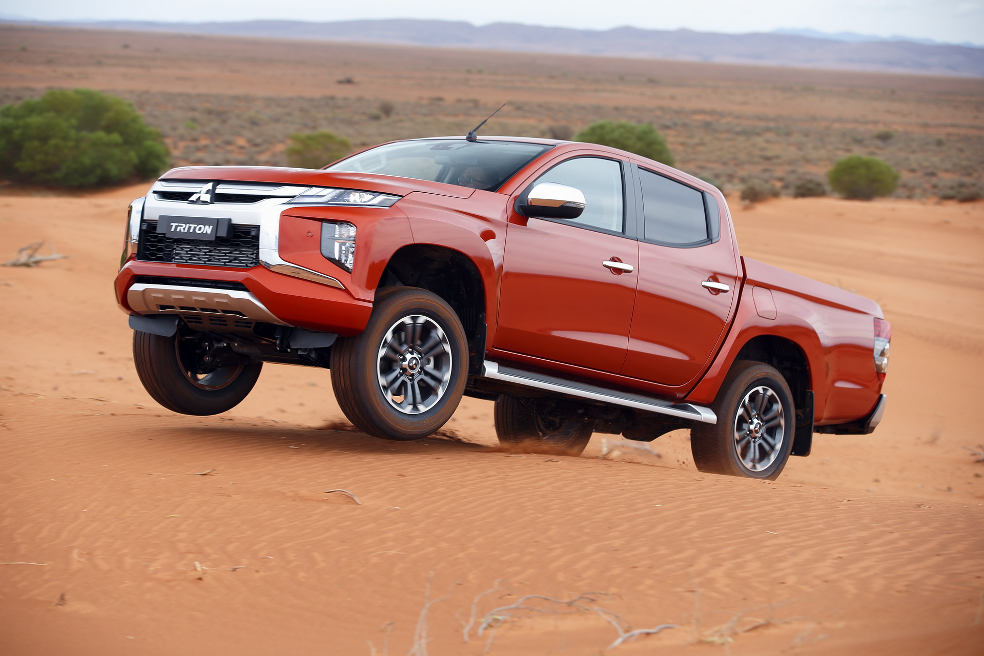 2019 mitsubishi l200 pickup unveiled 30 Updated Mitsubishi L200 Pickup Unveiled With Fresh Styling, Enhanced 4WD System