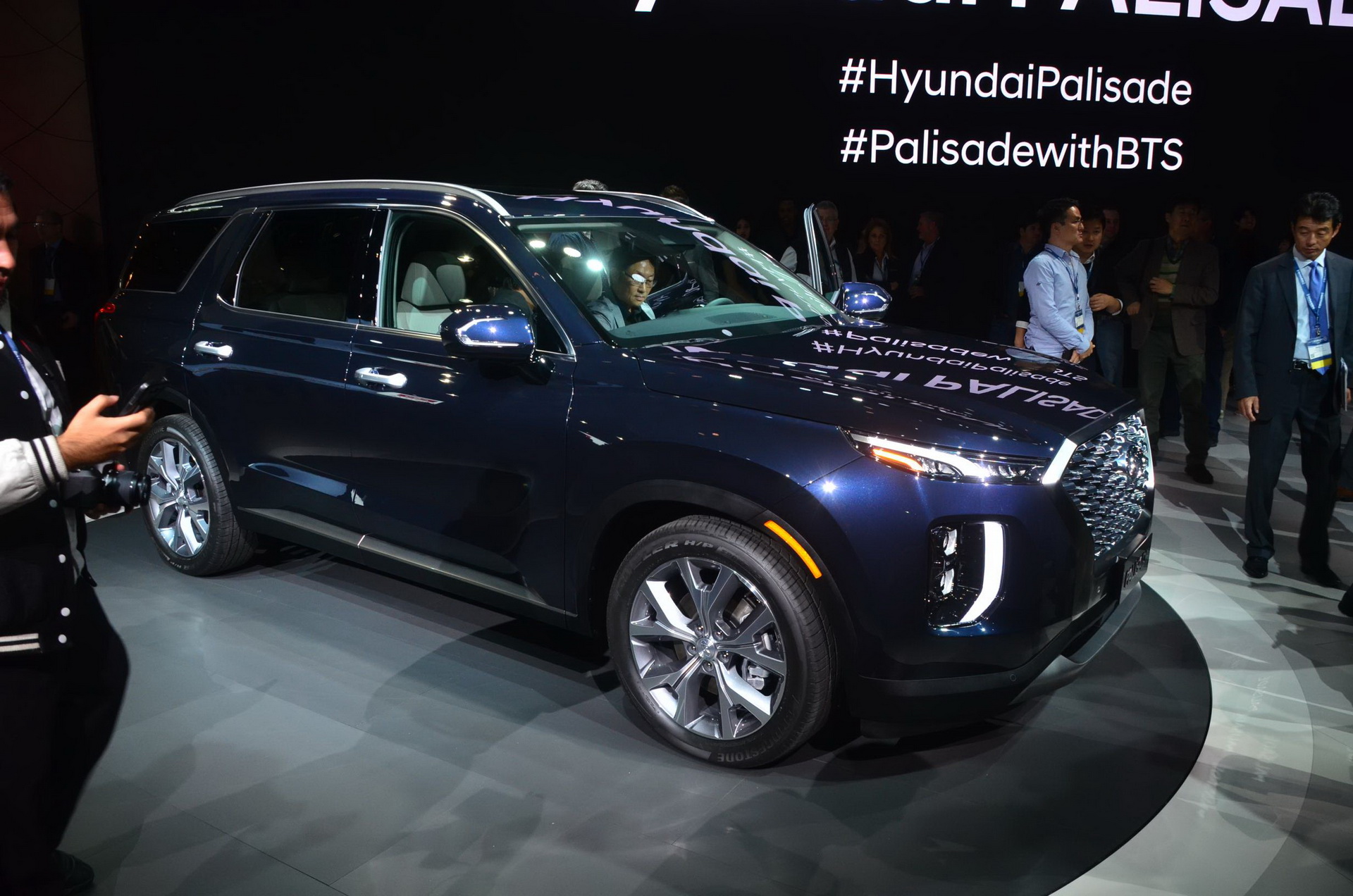 hyundai palisade la live pics 4 Hyundai’s New Palisade SUV Is What The VW Atlas Should Have Been