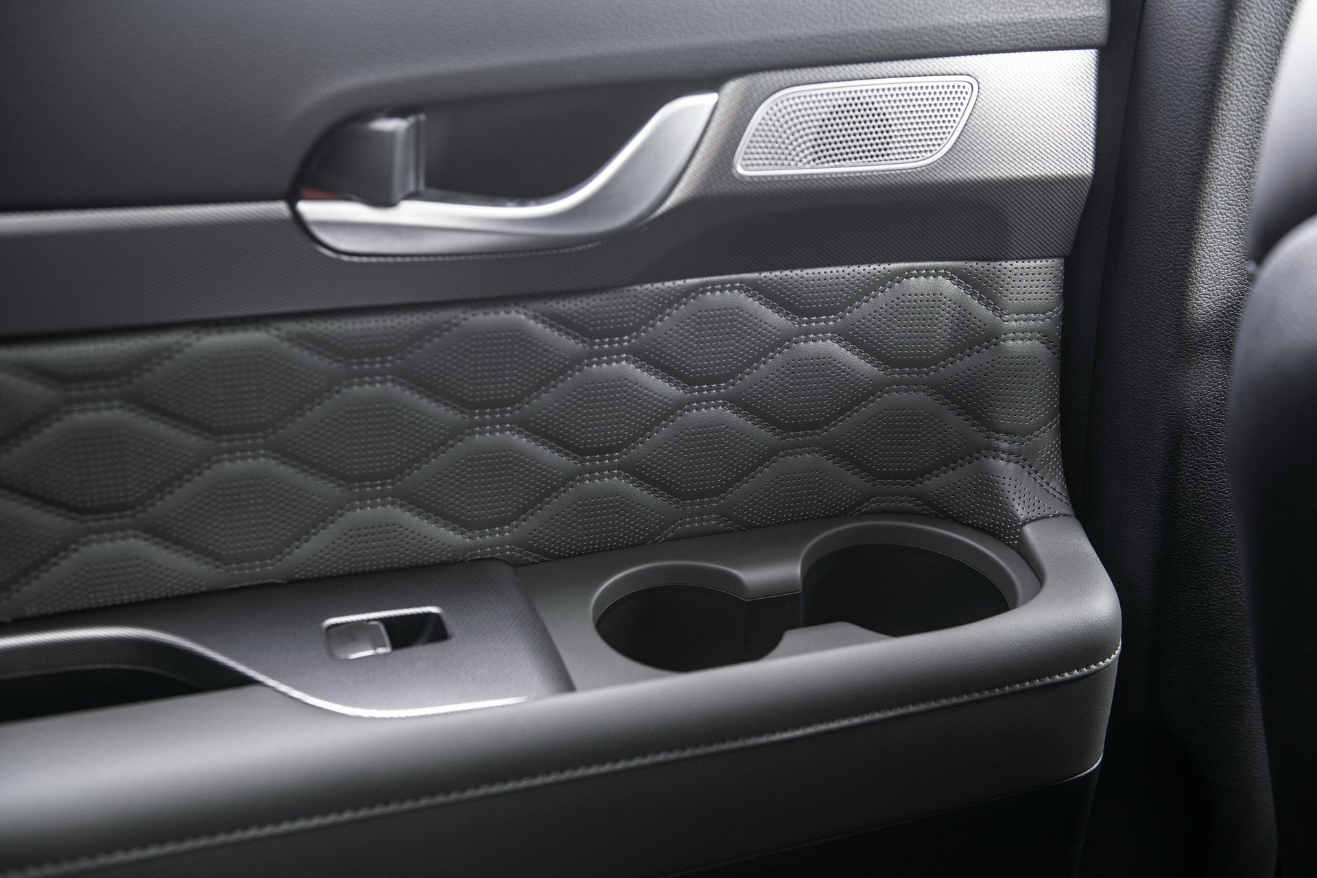 hyundai palisade la live pics 14 Hyundai’s New Palisade SUV Is What The VW Atlas Should Have Been