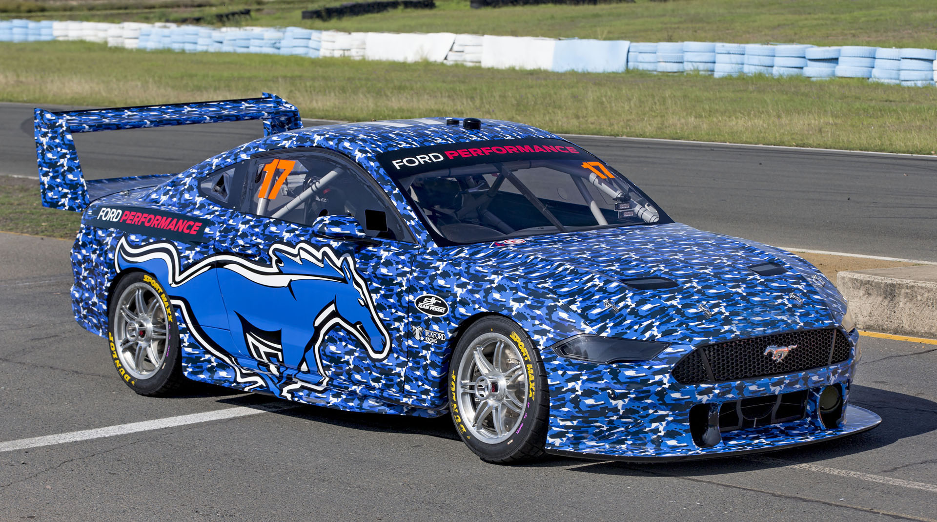 Ford-Mustang-Supercar-test-01 Ford’s New Mustang Supercar Racer Looks Like A Beast On Track