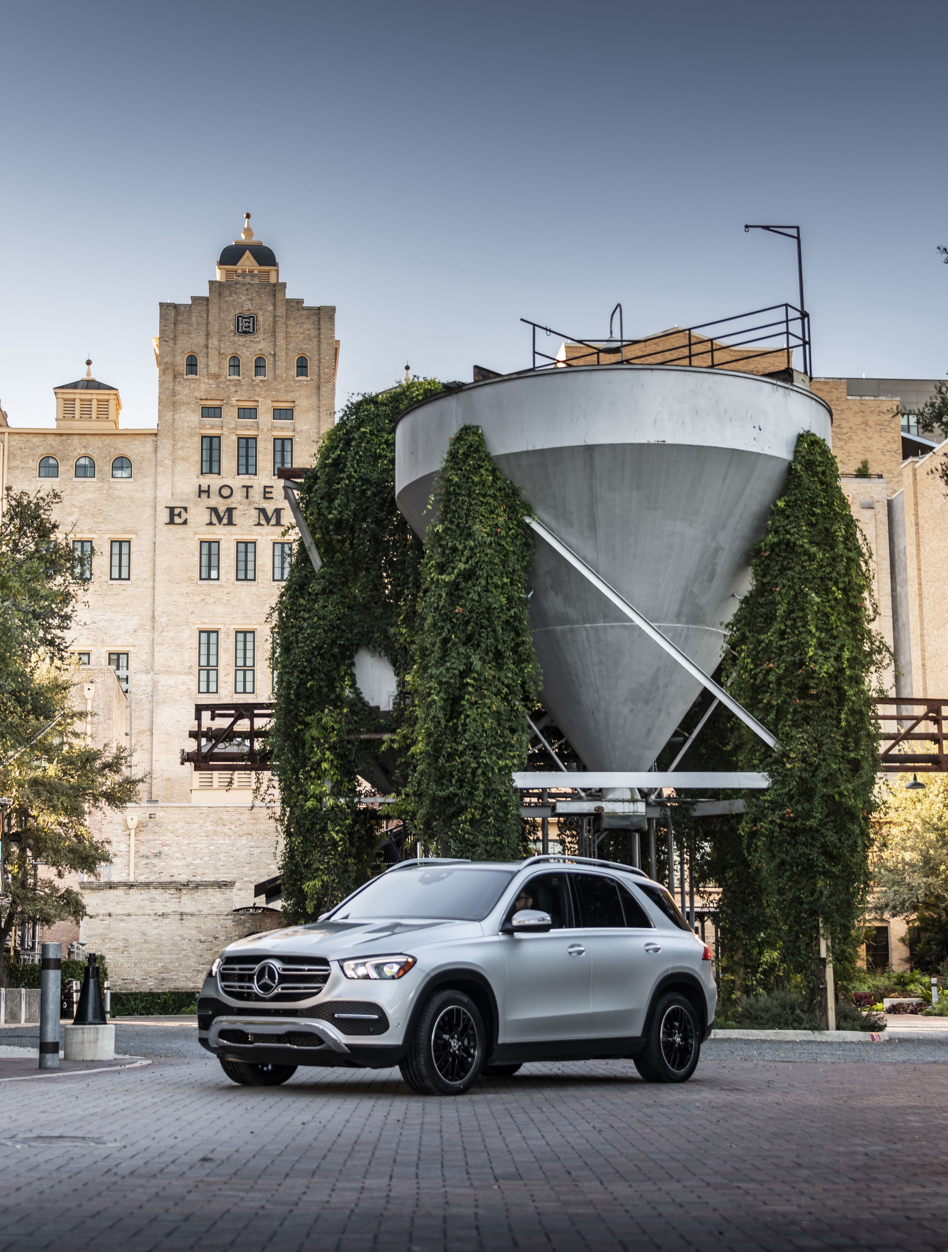 2019-Mercedes-GLE-20 2019 Mercedes GLE Detailed: More Tech, More Space, More Everything