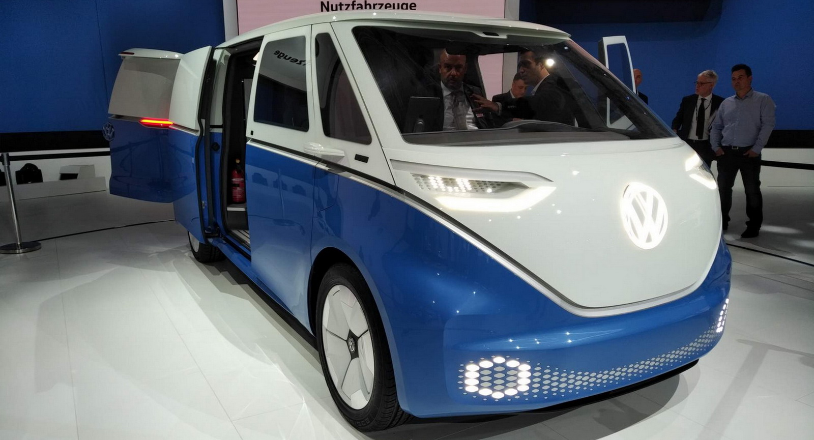 vw-id-buzz-cargo-concept-00 VW’s Fifth All-Electric ID Model Might Be A Touareg-Sized SUV