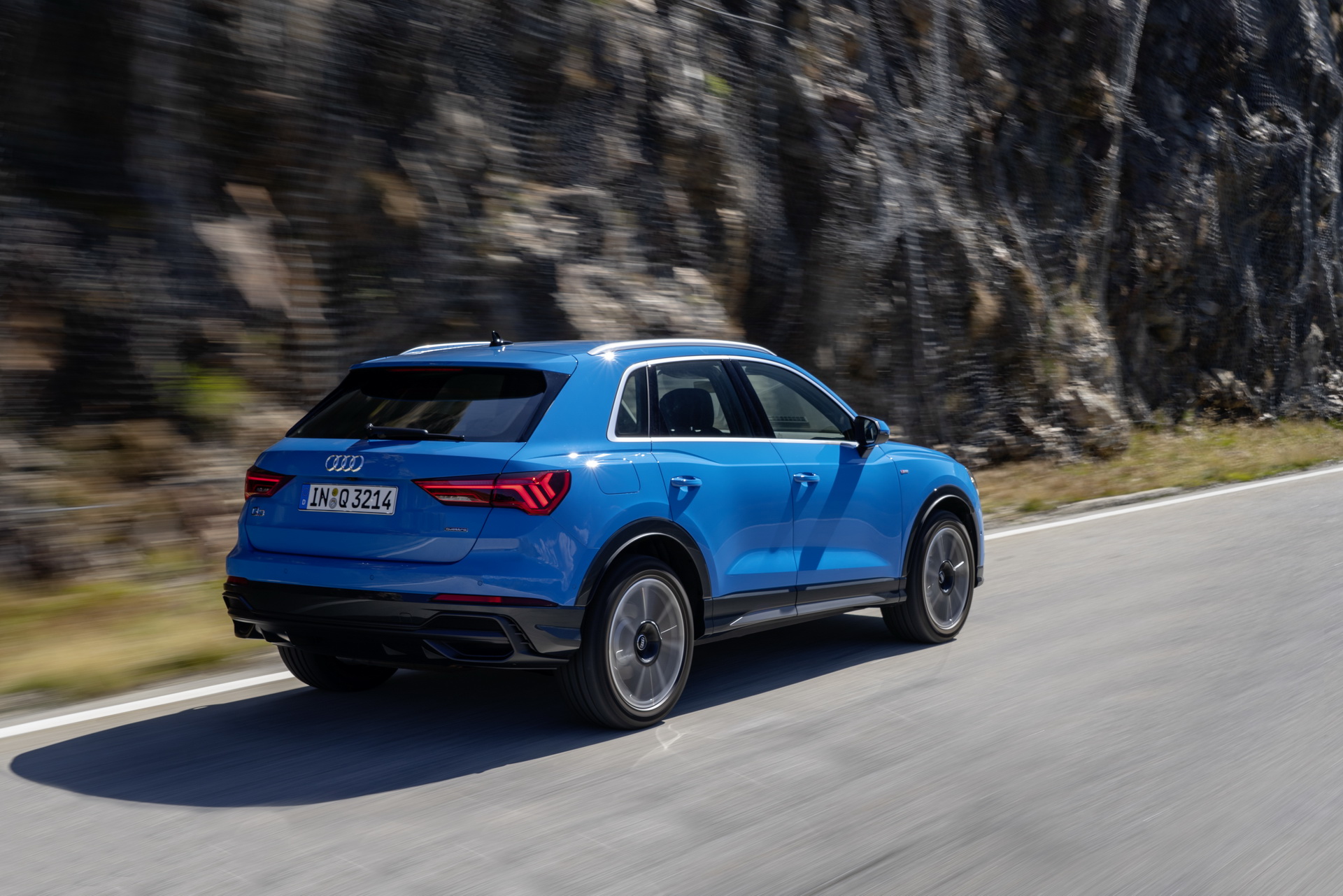 2019-Audi-Q3-136 Audi Adds Four New Powertrain Options To Euro-Spec 2019 Q3 Lineup