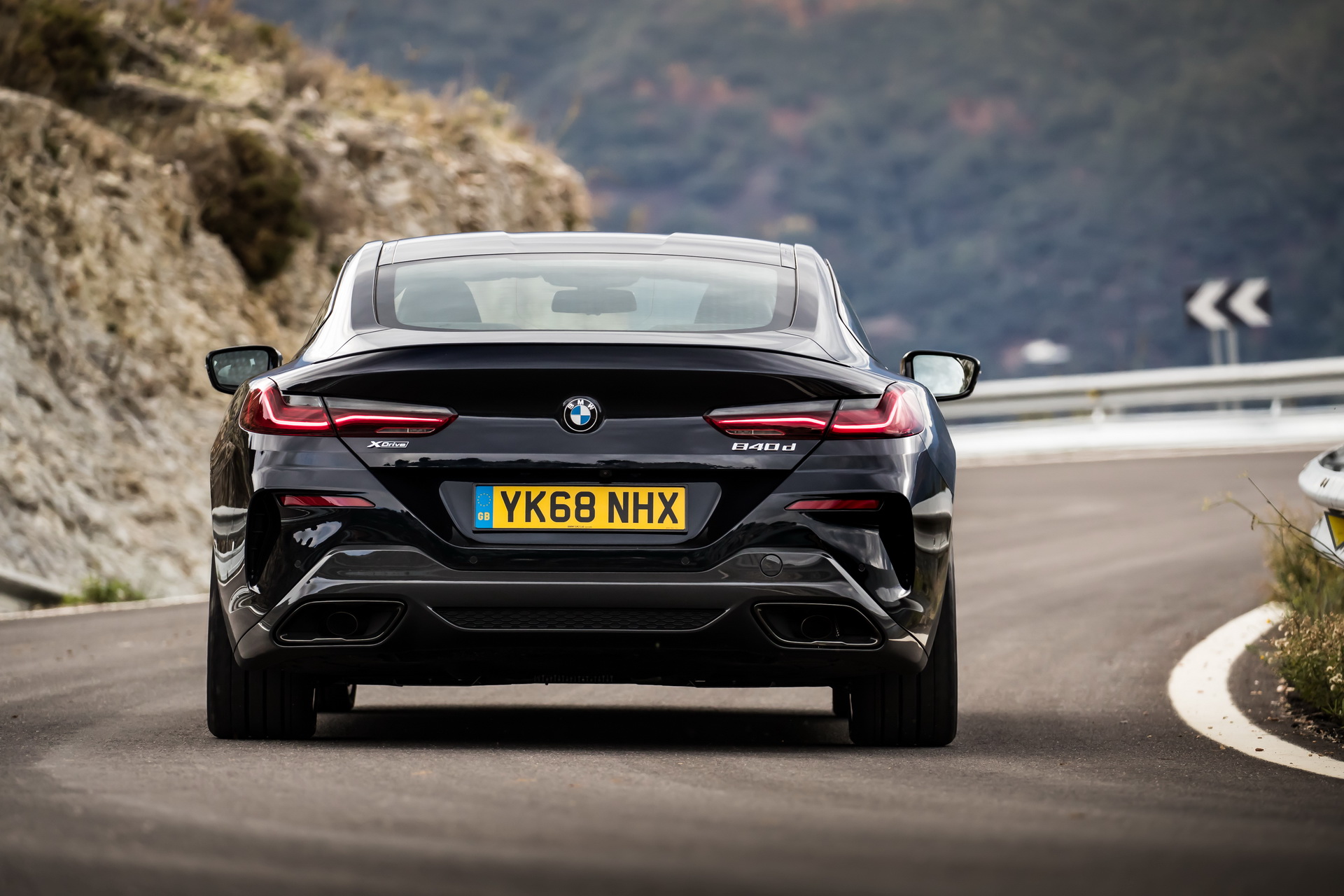 2019-BMW-8-Series-UK-55 2019 BMW 8-Series Coupe Lands In The UK Priced From £76,270