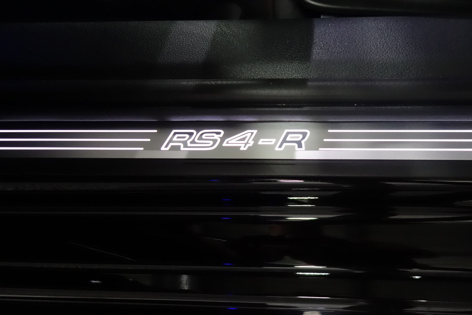 2018 audi rs4 avant abt tuning 11 Would You Spend €150,000 On A Used Audi RS4 Avant Tuned By ABT?