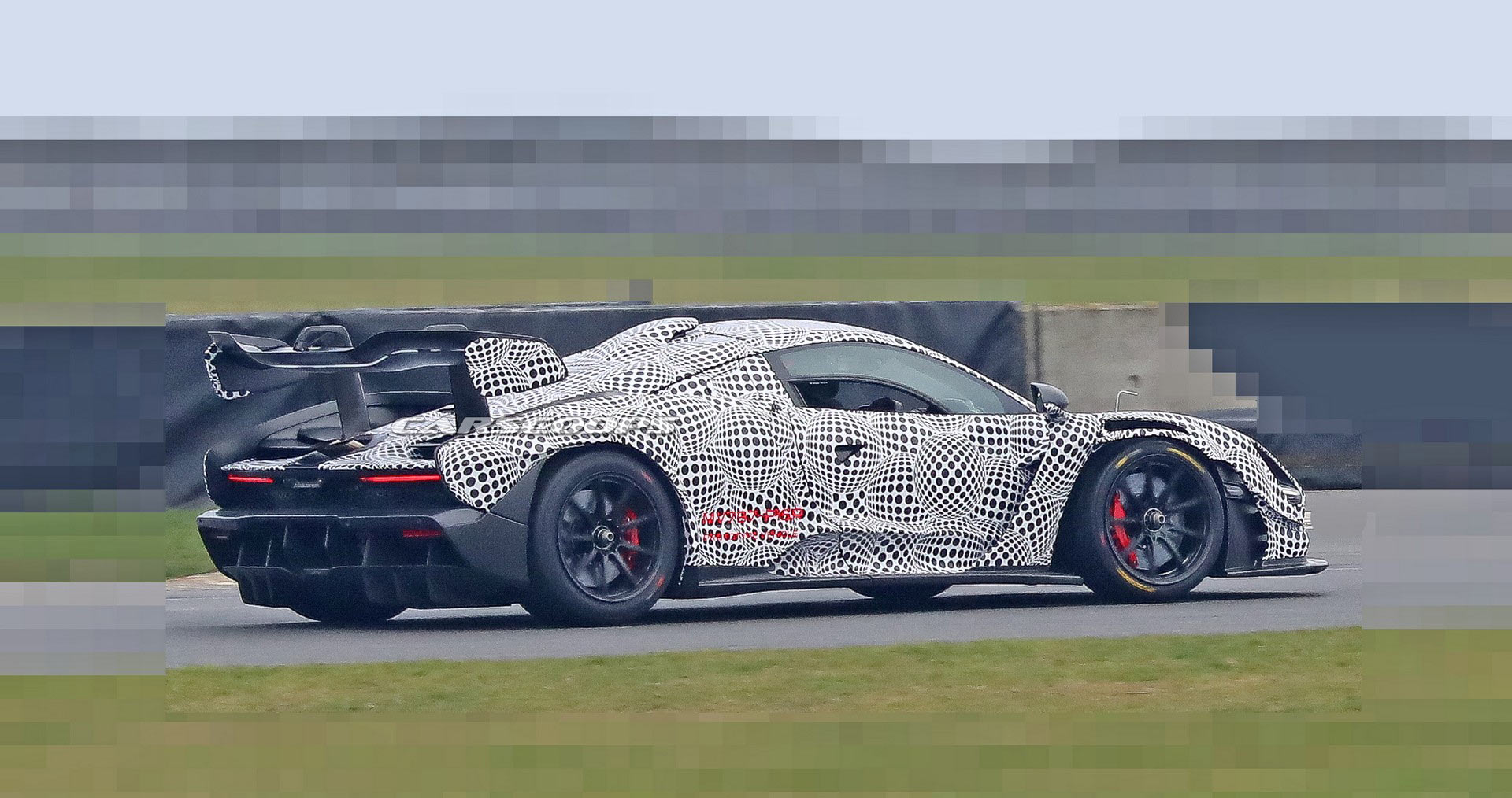 McLaren-Senna-GTR-6 McLaren Senna GTR Snapped On The Track Putting Its 2,205 Lbs Of Downforce To Work