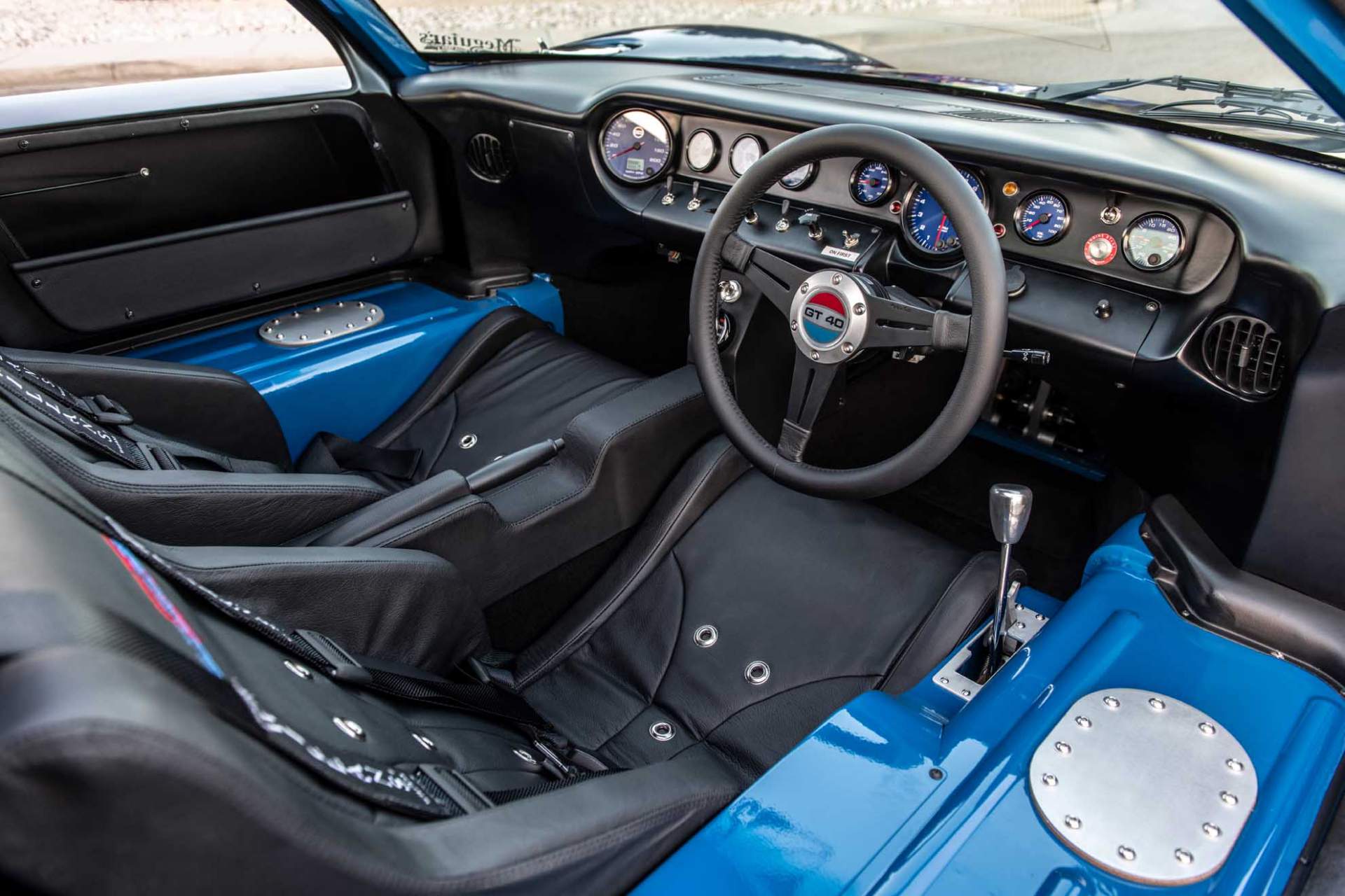 Superformance Future GT Forty 17 Superformance Future GT Forty Sings Ode To The Past With Modern EcoBoost V6