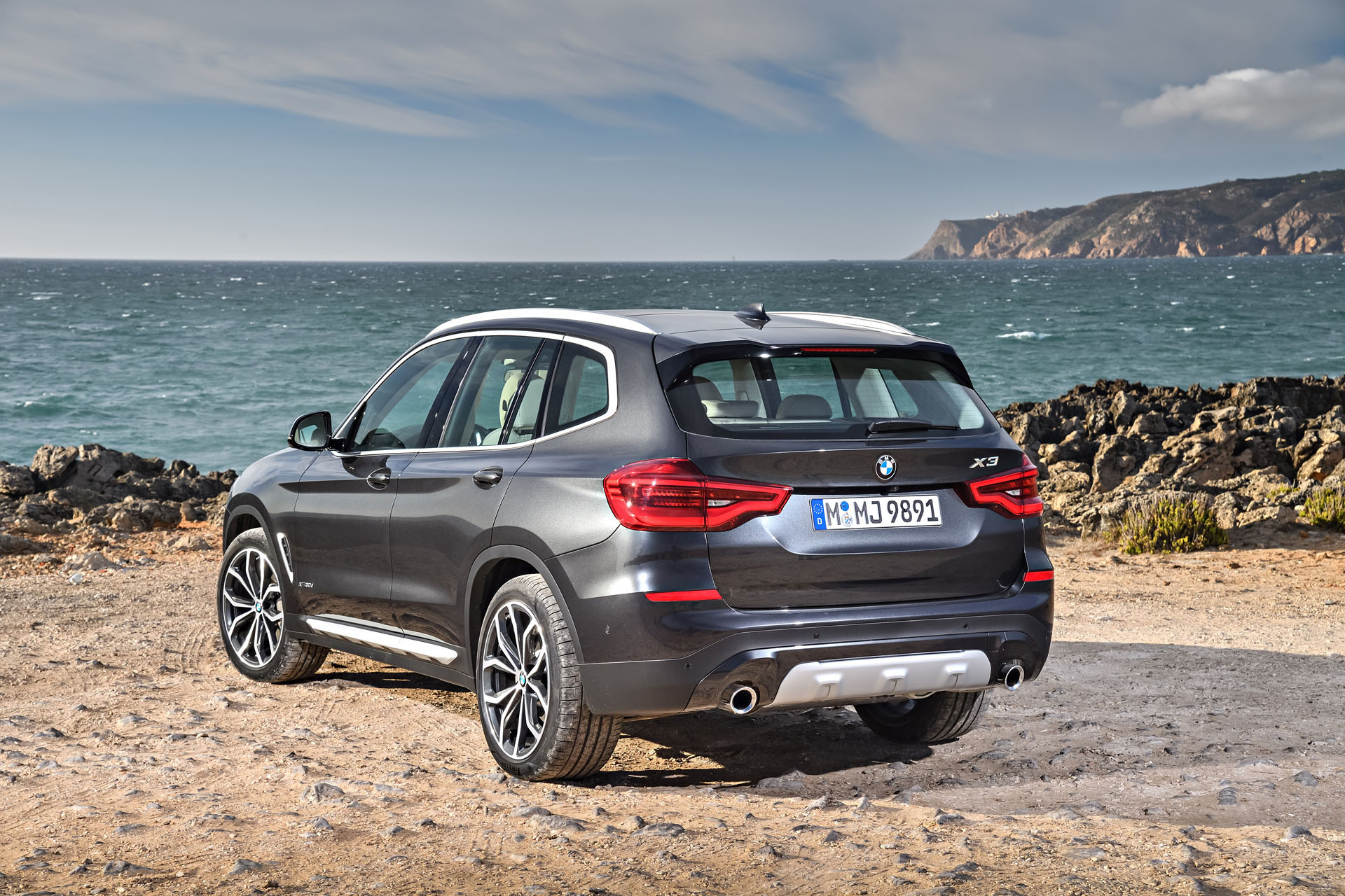 2019-bmw-x3-05 BMW X3 And X5 Plug-In Hybrids Confirmed To Launch Next Year