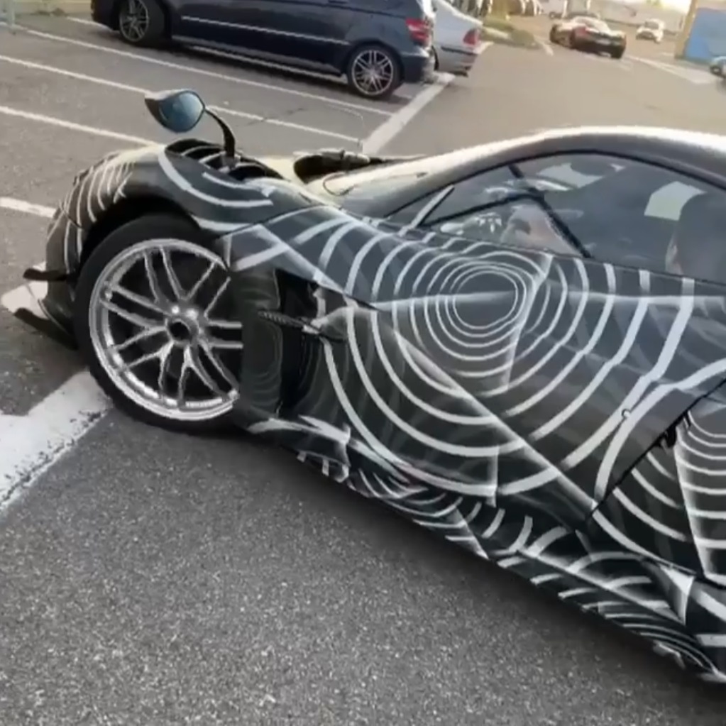 2020 pagani huayra bc roadster 1 Pagani Huayra BC Roadster Makes Another Real-World Appearance