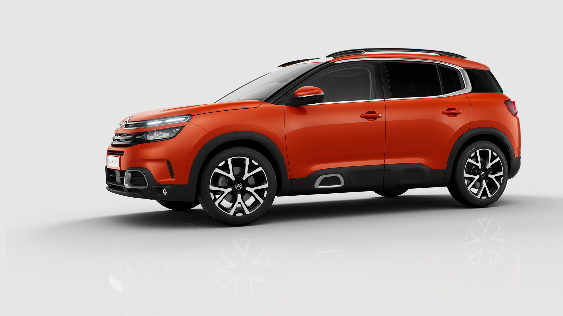 citroen c5 aircross uk pricing specs 2 New Citroen C5 Aircross Priced From £23,225 In The UK