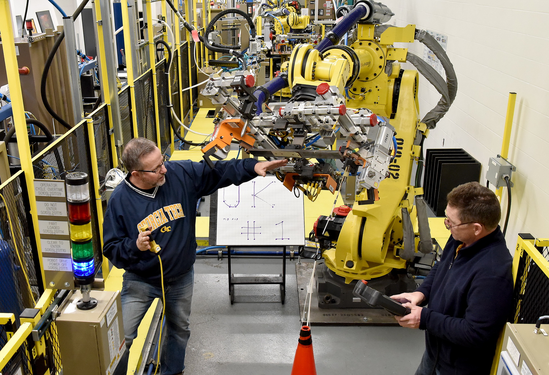 Ford-Production-02 Ford Cuts Shifts In Two US Factories But Will Not Fire Any Workers