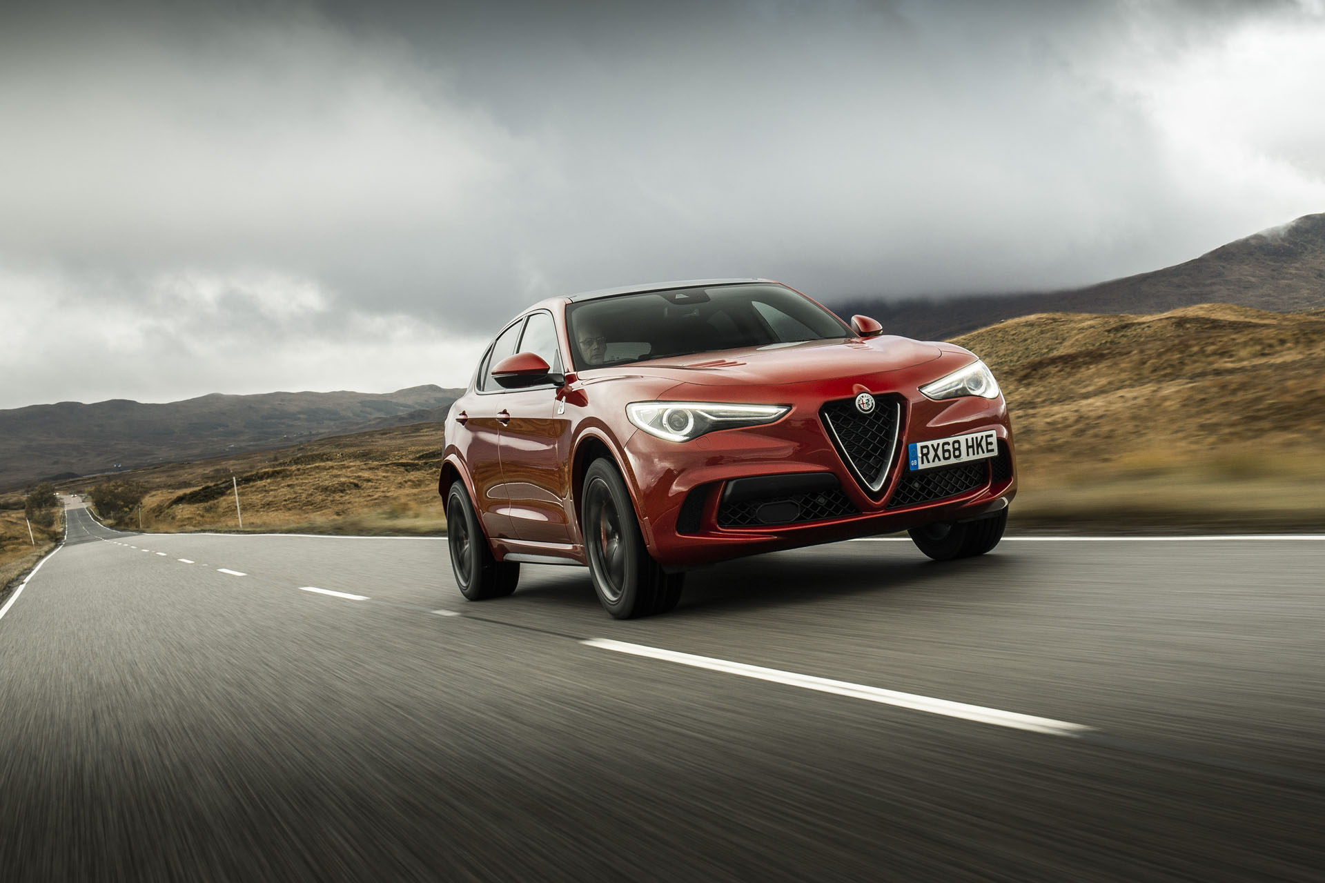 2019-alfa-romeo-stelvio-quadrifoglio-20 Start Your Morning Off Right With 125 Photos Of The Alfa Romeo Stelvio Quadrifoglio