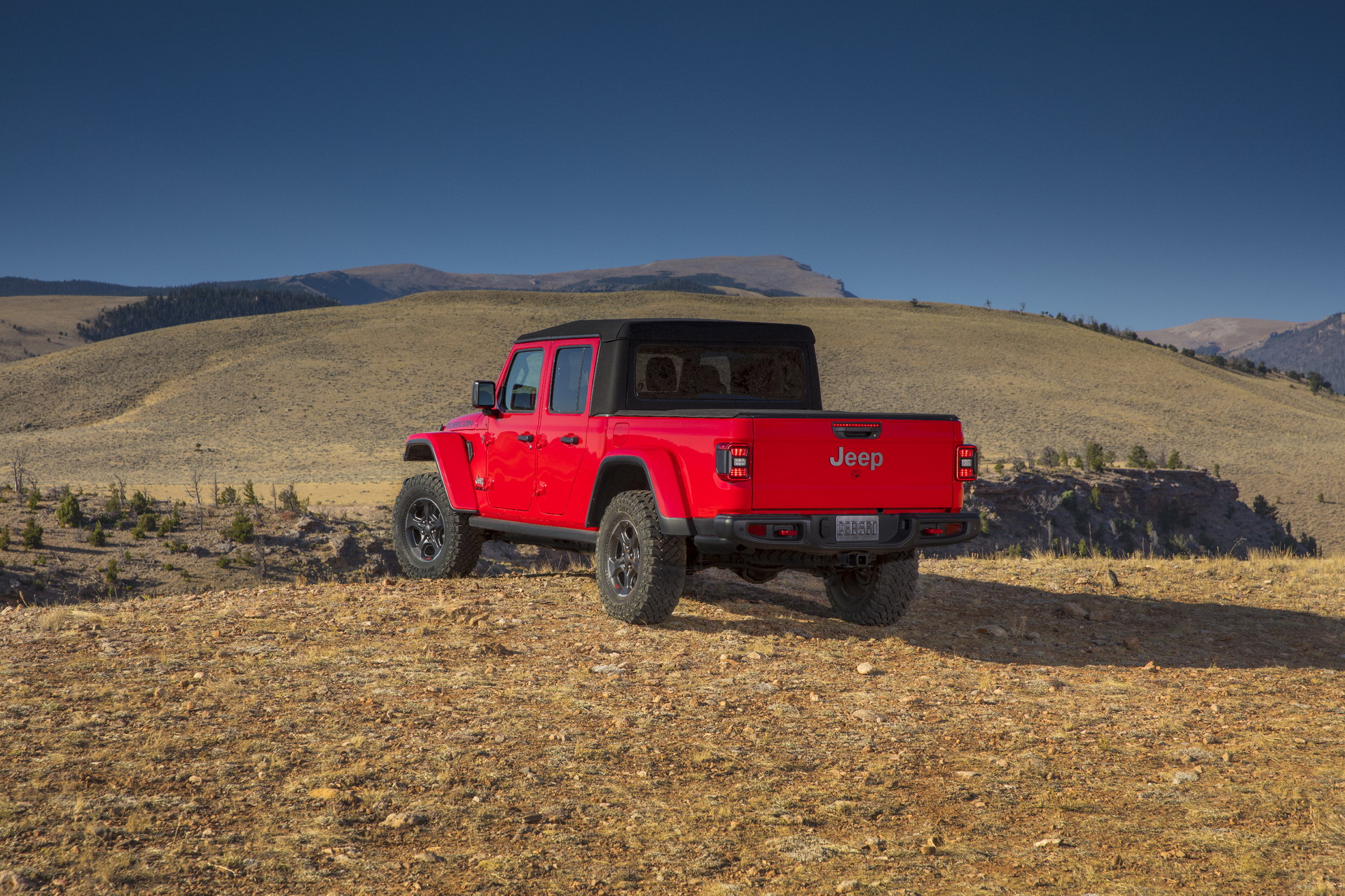 2020 Jeep Gladiator Truck 31 2020 Jeep Gladiator Just Can’t Wait To Tackle Some Off-Road Trails