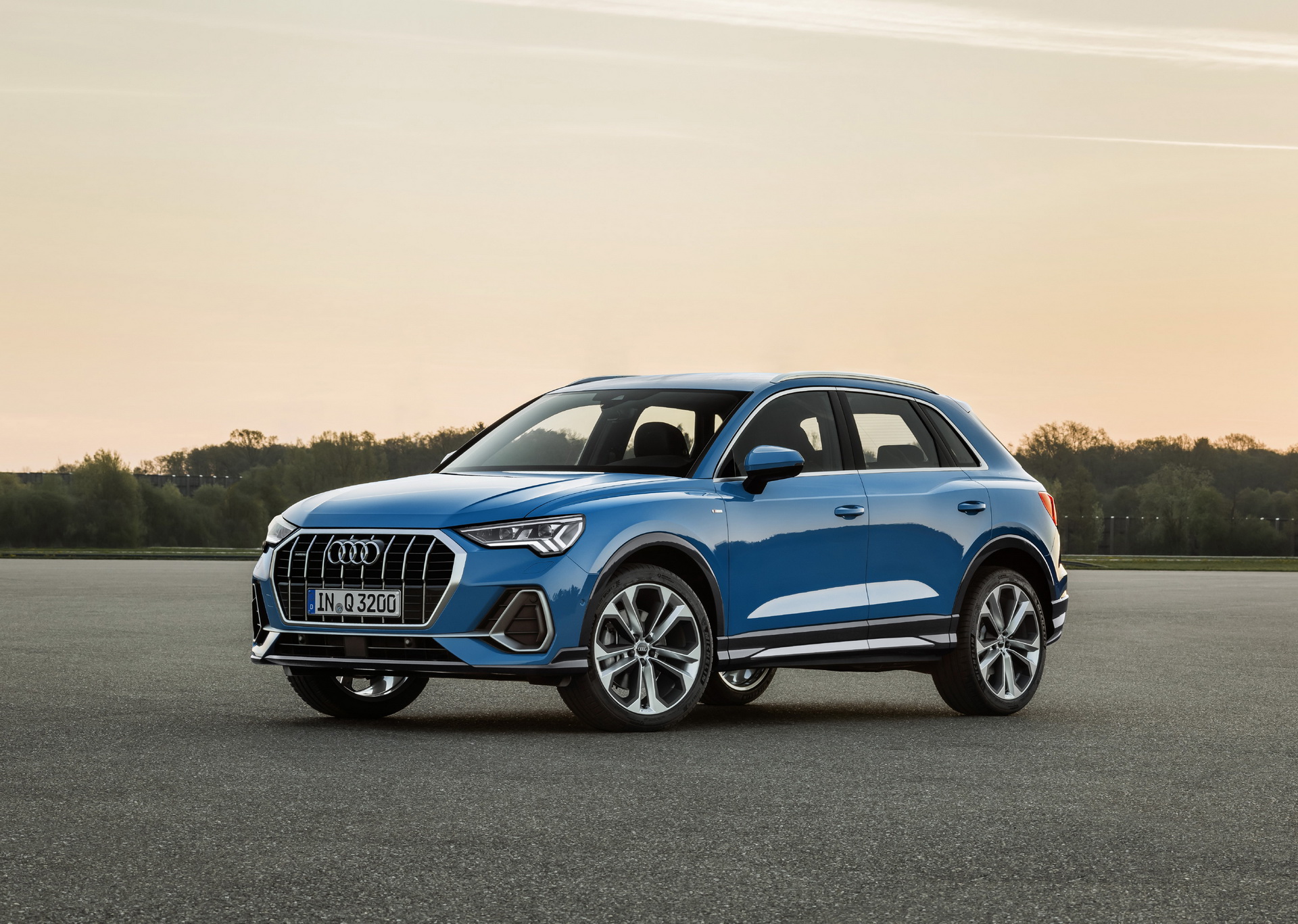 2019-Audi-Q3-12 Audi Adds Four New Powertrain Options To Euro-Spec 2019 Q3 Lineup