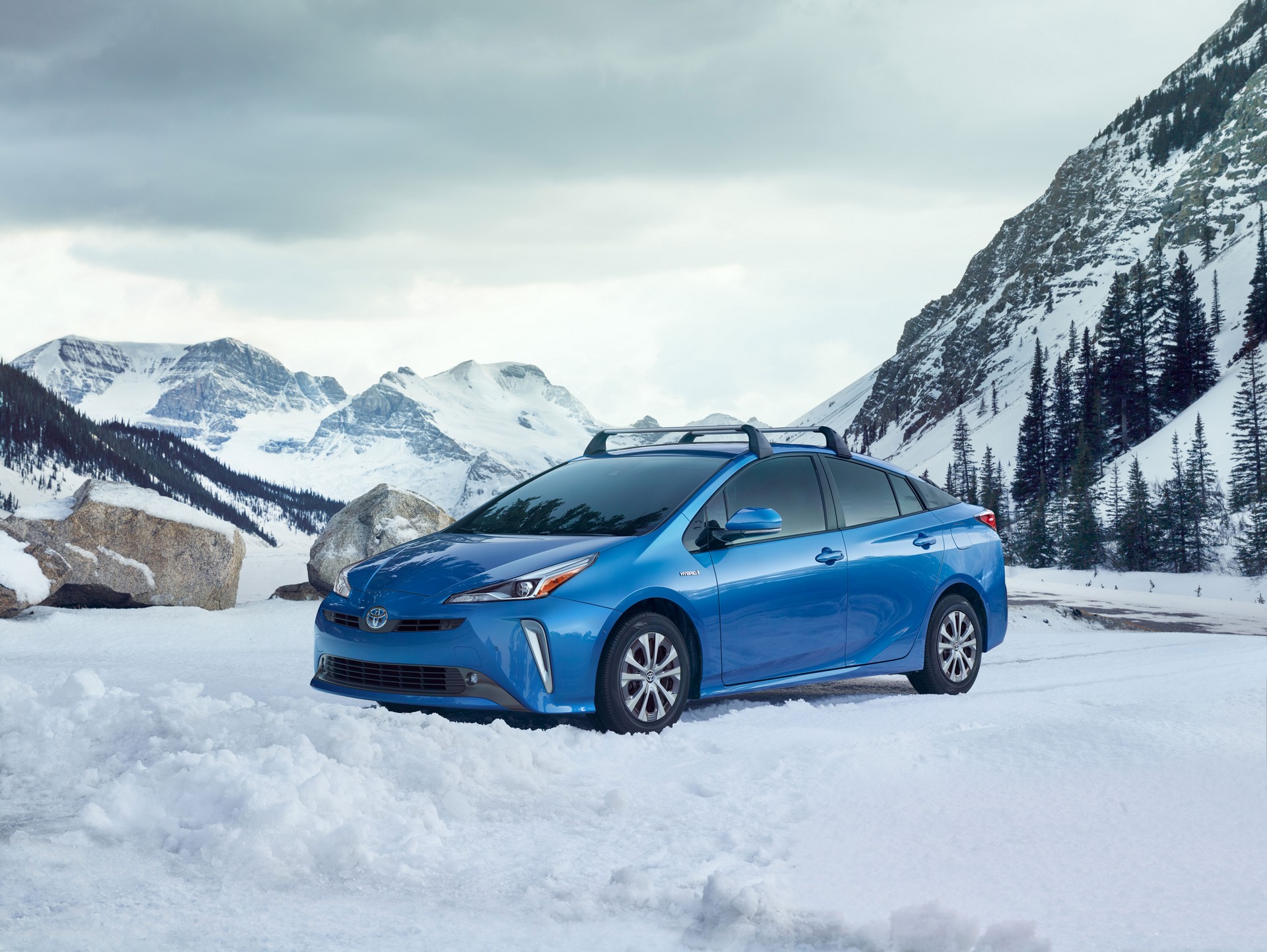2019-Toyota-Prius-1 2019 Toyota Prius Facelift Brings Optional AWD For The First Time