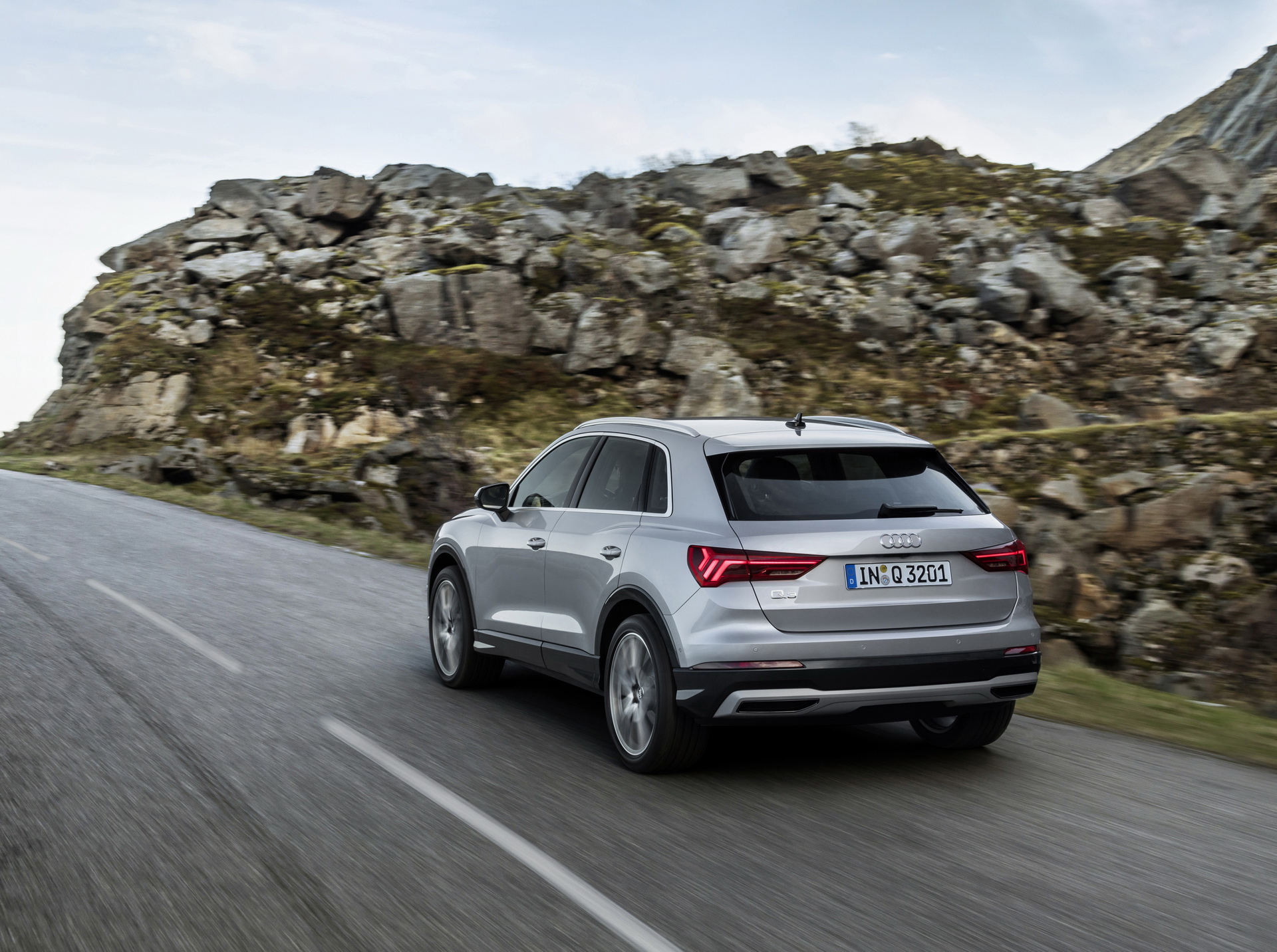 2019-Audi-Q3-44 Audi Adds Four New Powertrain Options To Euro-Spec 2019 Q3 Lineup