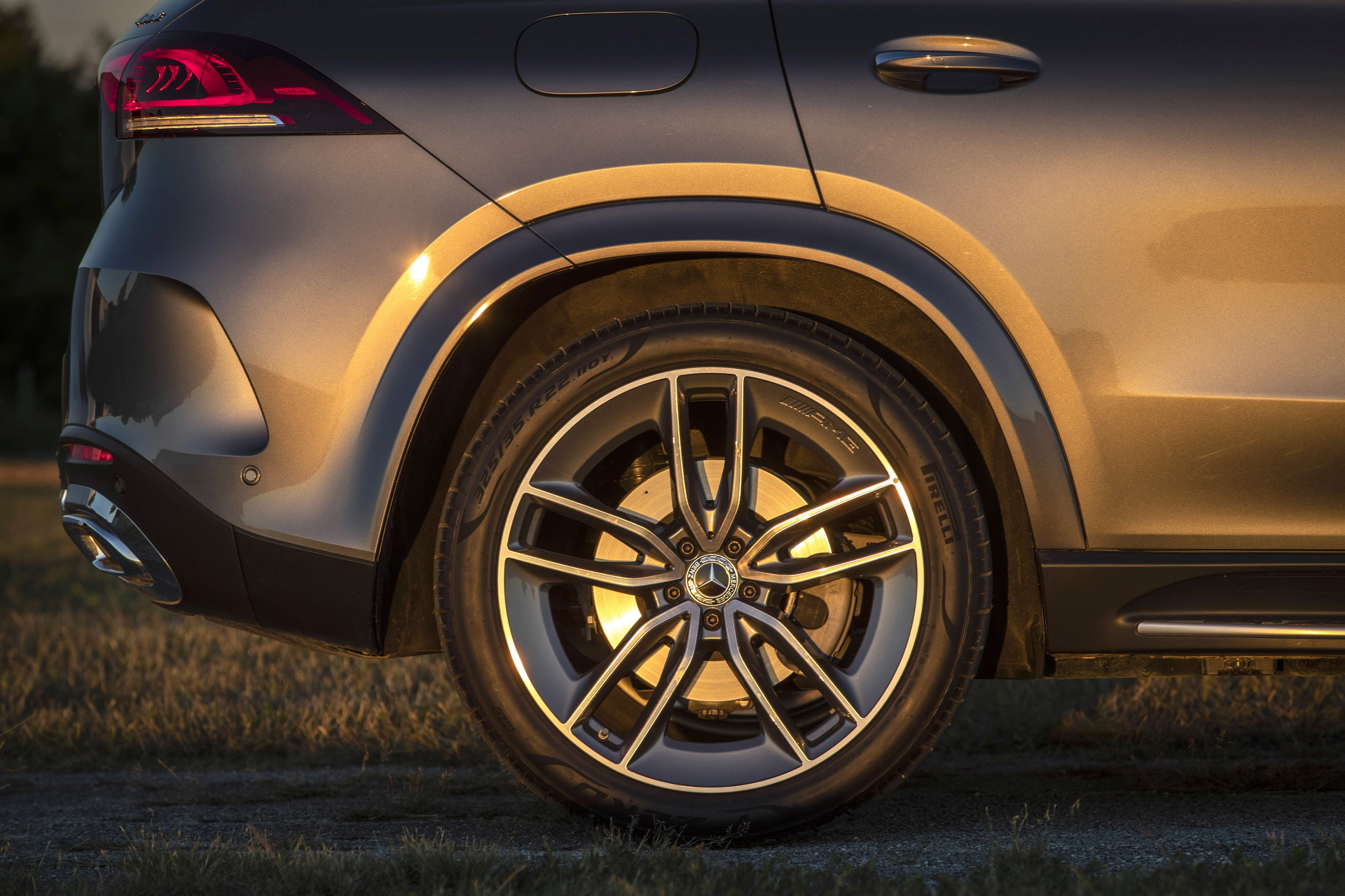 2019-Mercedes-GLE-89 2019 Mercedes GLE Detailed: More Tech, More Space, More Everything