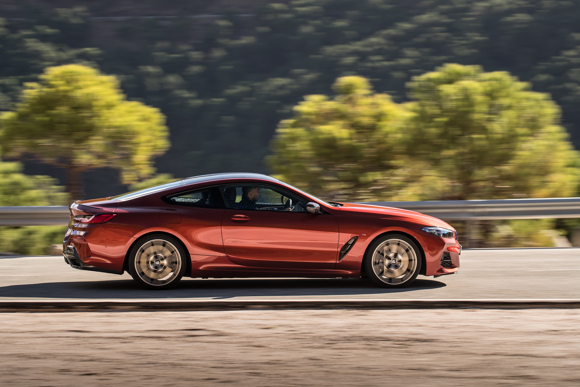 2019-BMW-8-Series-UK-04 2019 BMW 8-Series Coupe Lands In The UK Priced From £76,270