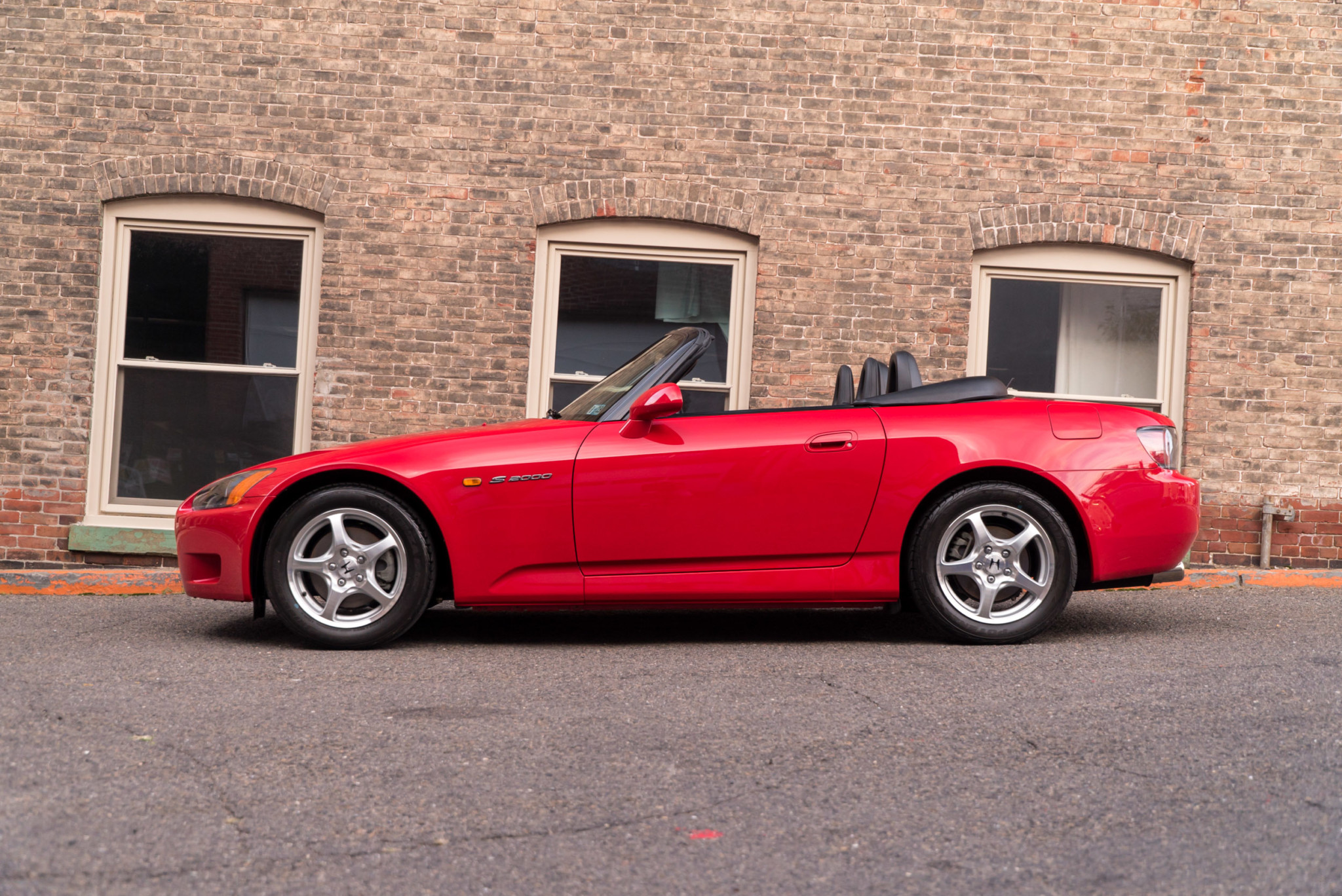 Honda-S2000-Sold-1 Honda S2000 Prices Are Climbing, This 1,000 Mile Example Was Bought For $48,000