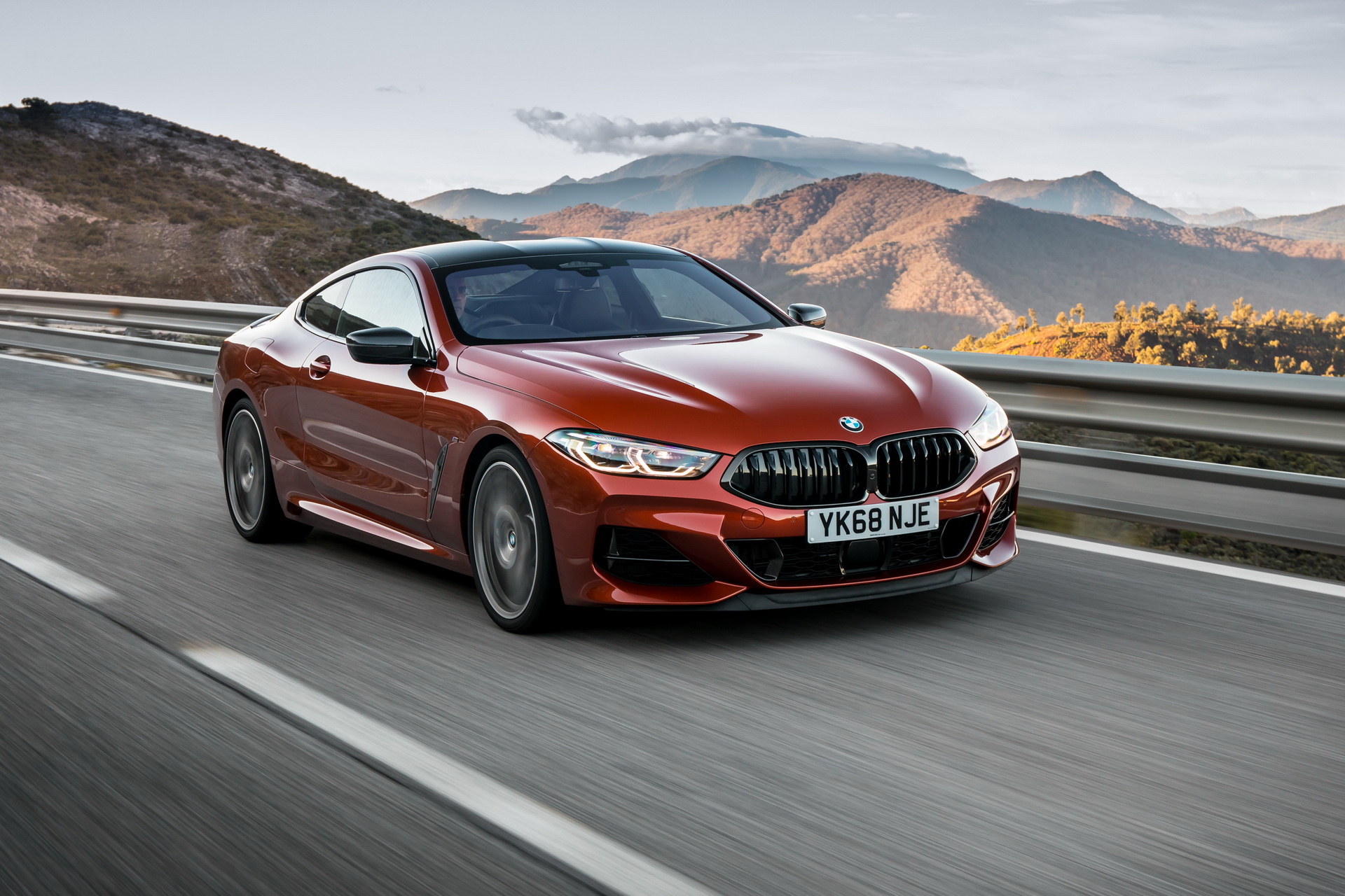 2019-BMW-8-Series-UK-23 2019 BMW 8-Series Coupe Lands In The UK Priced From £76,270
