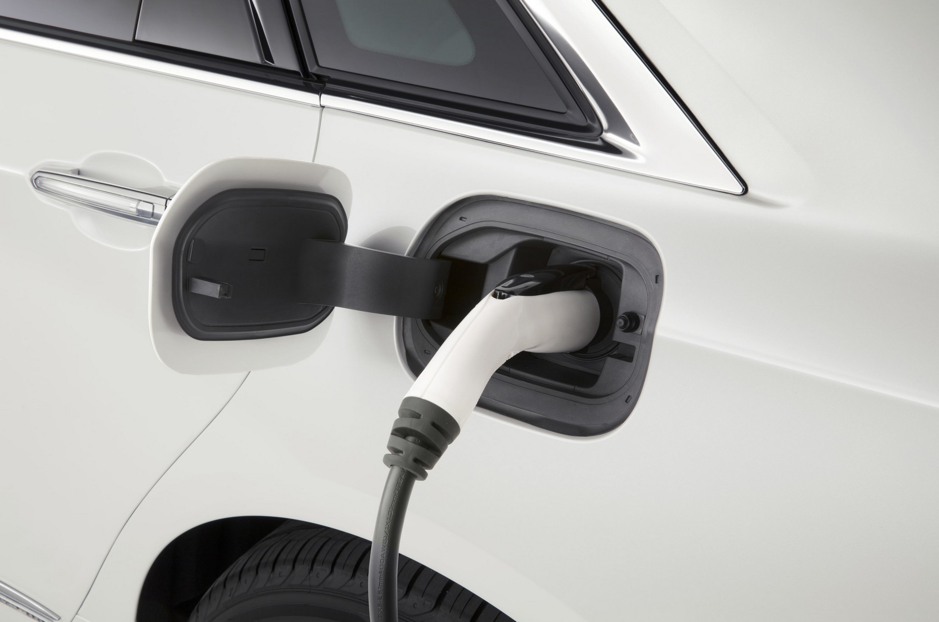 Cadillac CT6 Plug-in Hybrid-3 Cadillac Pulling The Plug On The CT6 PHEV In North America