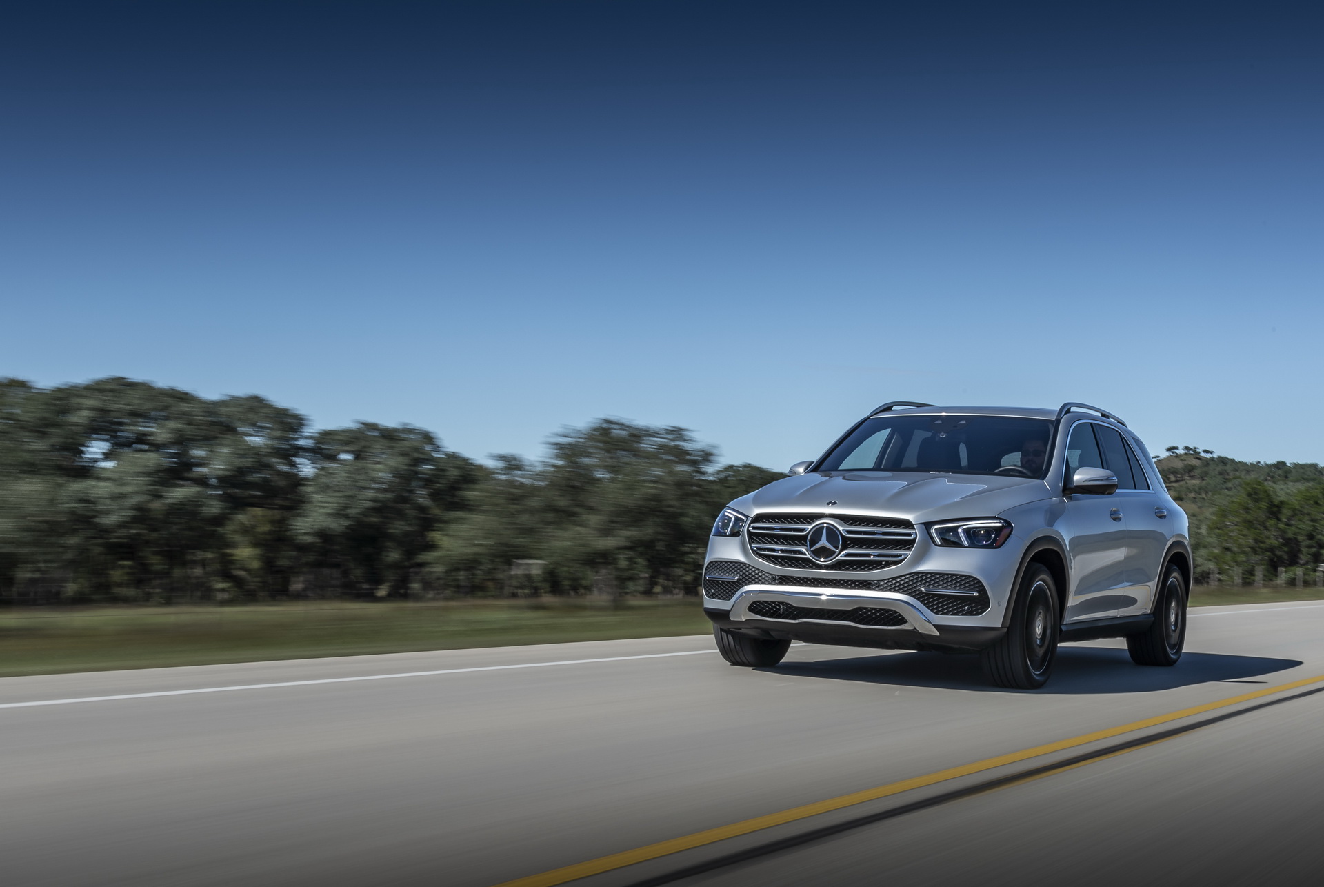 2019-Mercedes-GLE-15 2019 Mercedes GLE Detailed: More Tech, More Space, More Everything
