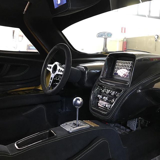 ec onlyone p8 ferrari f430-based supercar 15 Would You Pay $2.85 Million For The Ferrari F430-Based E.C. OnlyOne P8?