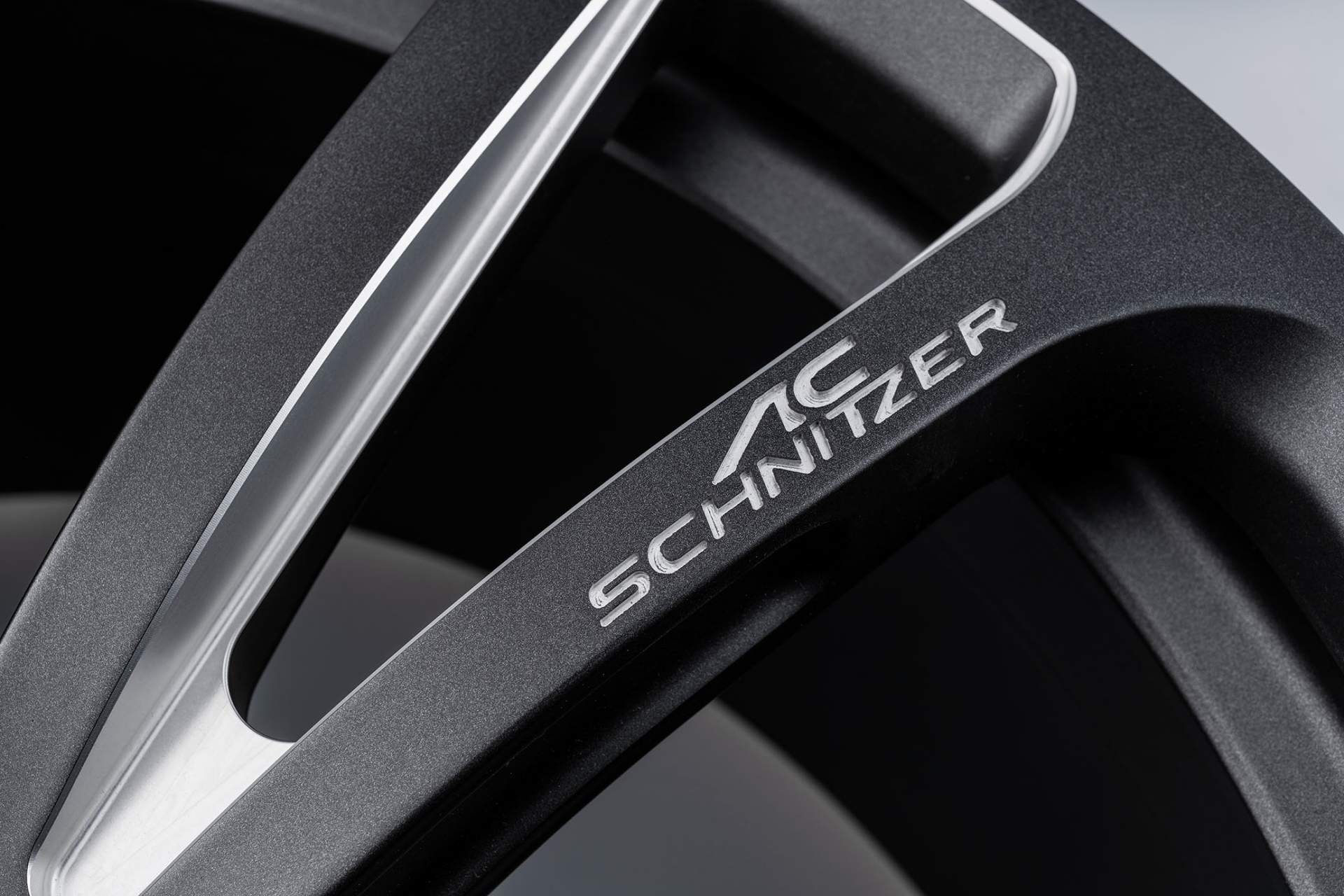 BMW M5 by AC Schnitzer 3 AC Schnitzer’s New BMW M5 Is Stupidly Fast – And Ready For Its Essen Debut