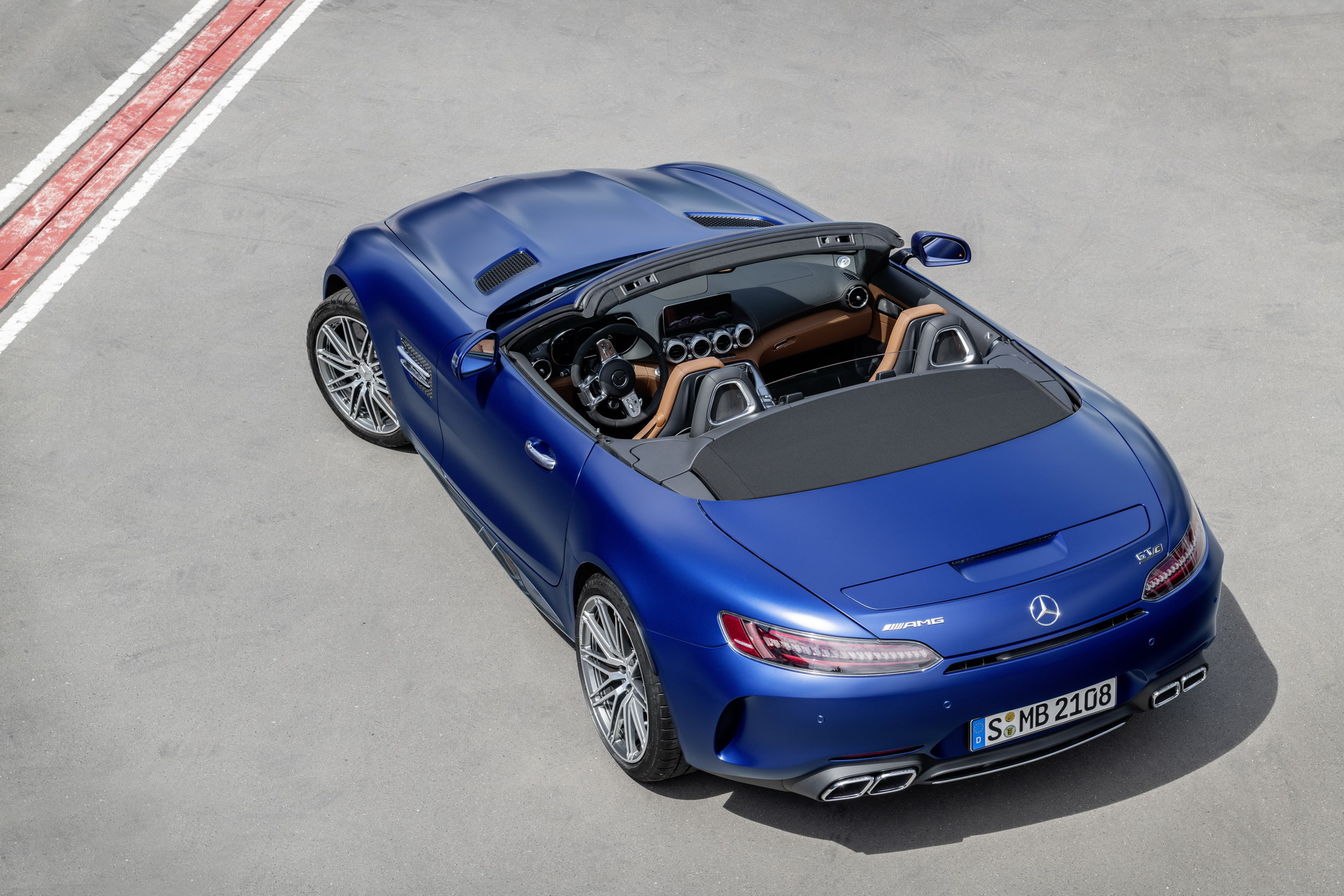 2020 Mercedes-AMG GT and AMG GT R PRO 21 2020 Mercedes-AMG GT R Pro Headlines Updated 2-Door GT Family