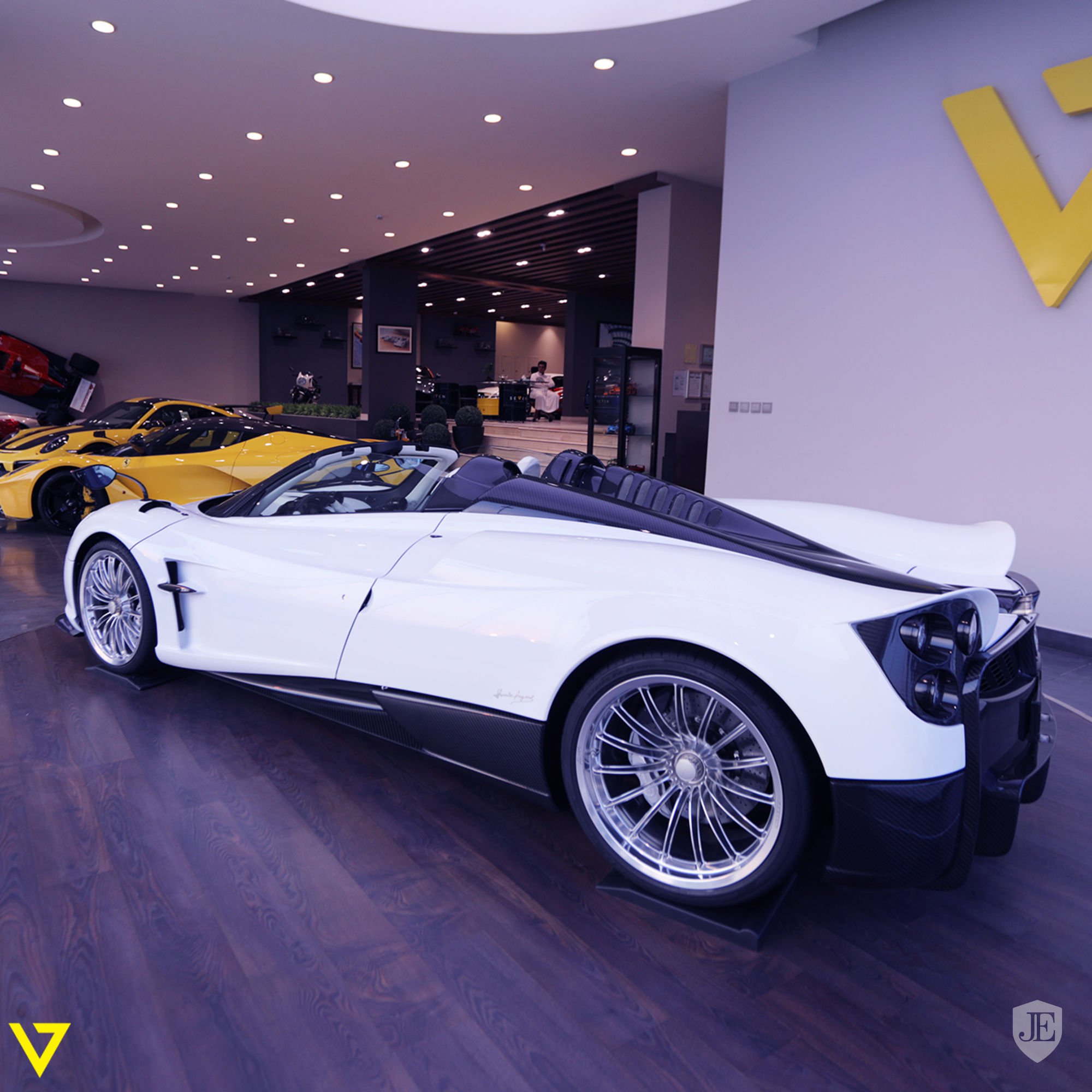 Pagani-Huayra-Roadster-For-Sale-9 The Very First Pagani Huayra Roadster Is Looking For An Owner