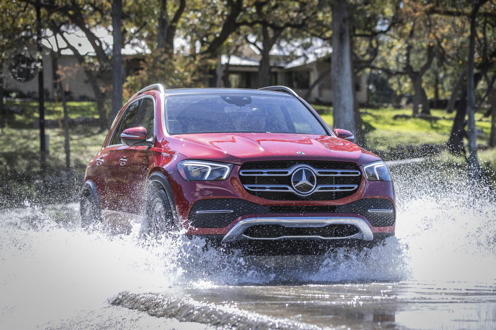 2019-Mercedes-GLE-68 2019 Mercedes GLE Detailed: More Tech, More Space, More Everything