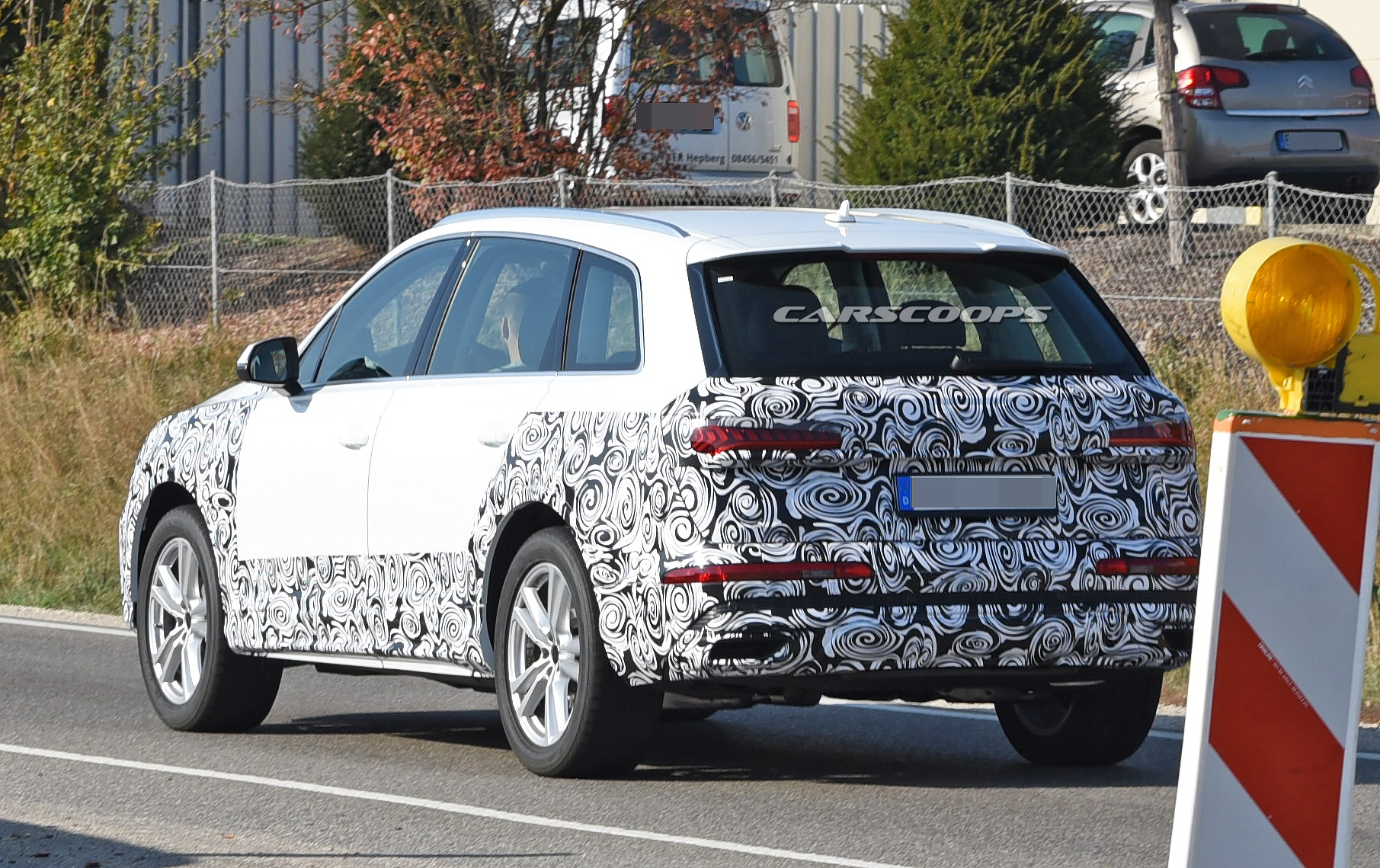 2019 audi q7 facelift new spy shots 12 2020 Audi Q7 Prototype Spotted Wearing New Production Taillights