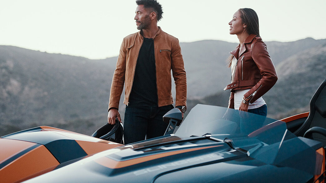 2019 polaris slingshot la show 15 2019 Polaris Slingshot Entertains Visitors At AutoMobility LA