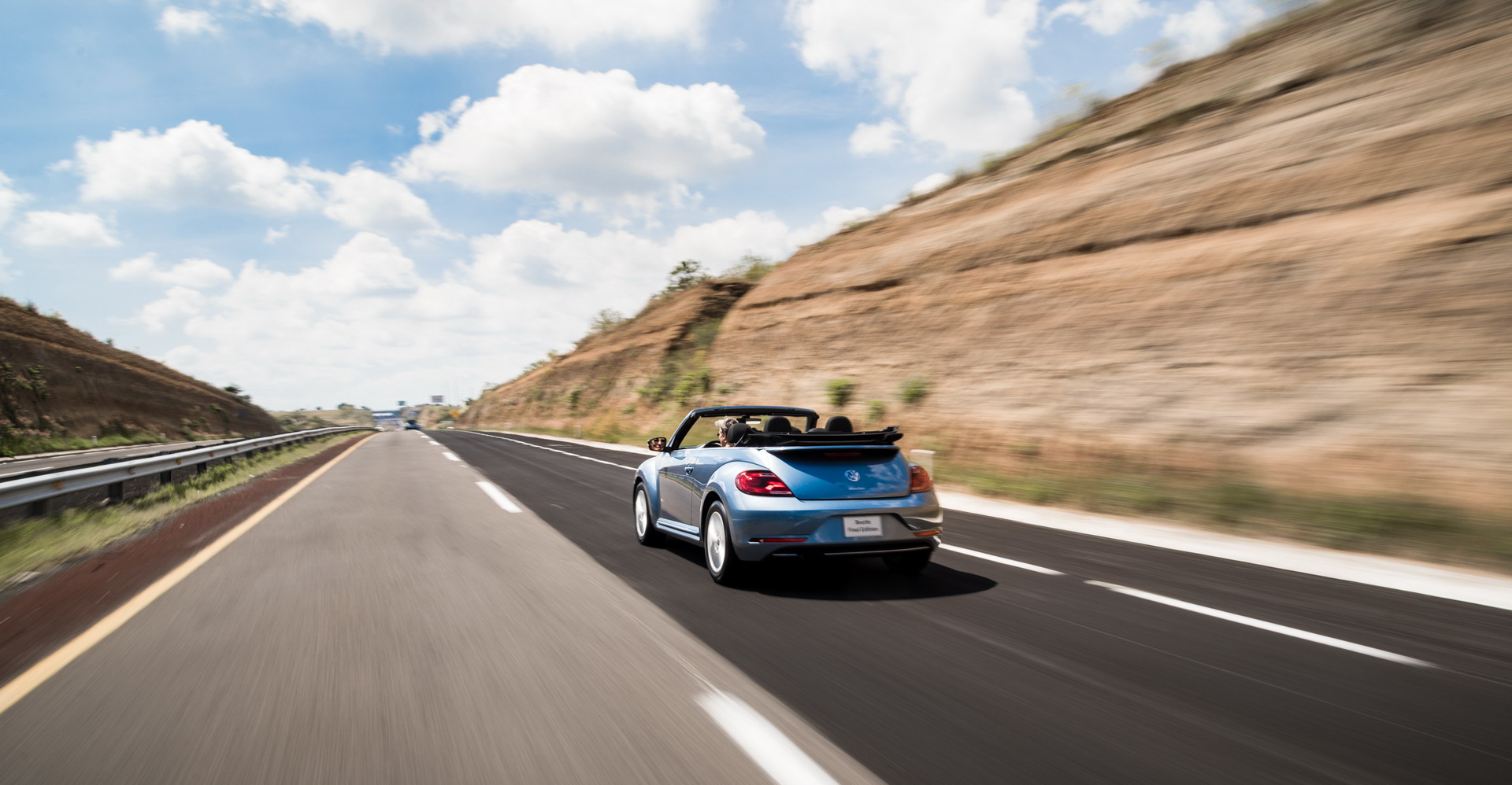 2019_Beetle_Convertible_Final_Edition--0008 Bye Bye VW Beetle! Final Edition Bids Farewells To An Iconic Nameplate
