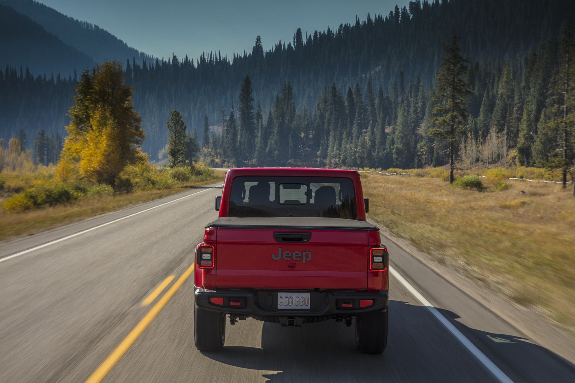 2020 Jeep Gladiator Truck 121 2020 Jeep Gladiator Just Can’t Wait To Tackle Some Off-Road Trails